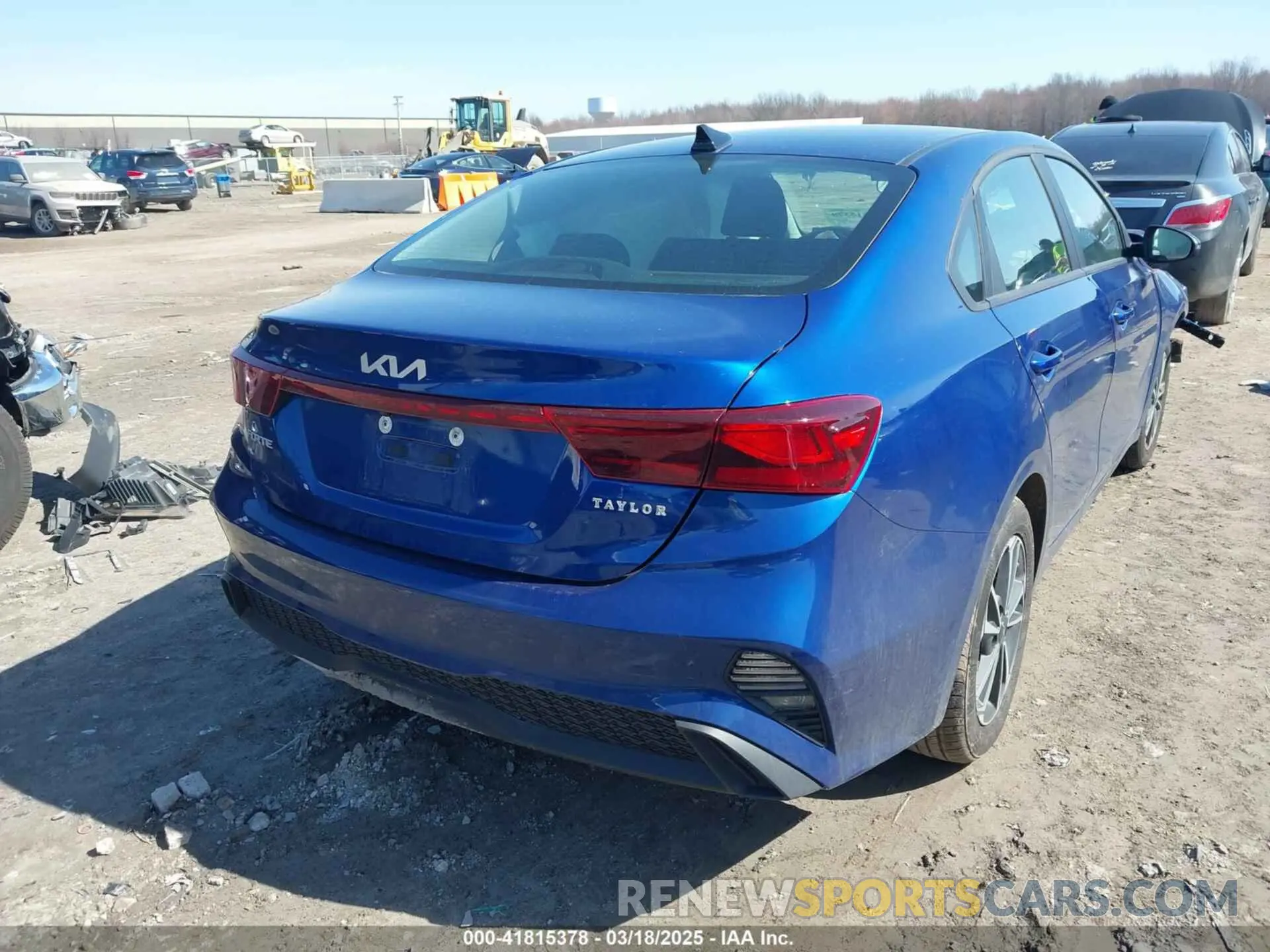 4 fotografías del automóvil dañado 3KPF24AD4RE769604 KIA FORTE 2024