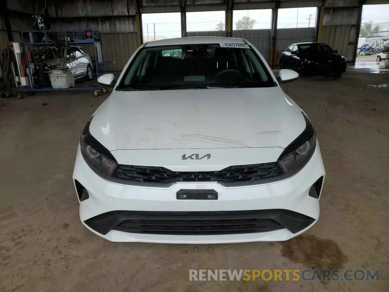 5 fotografías del automóvil dañado 3KPF24AD4RE810538 KIA FORTE 2024