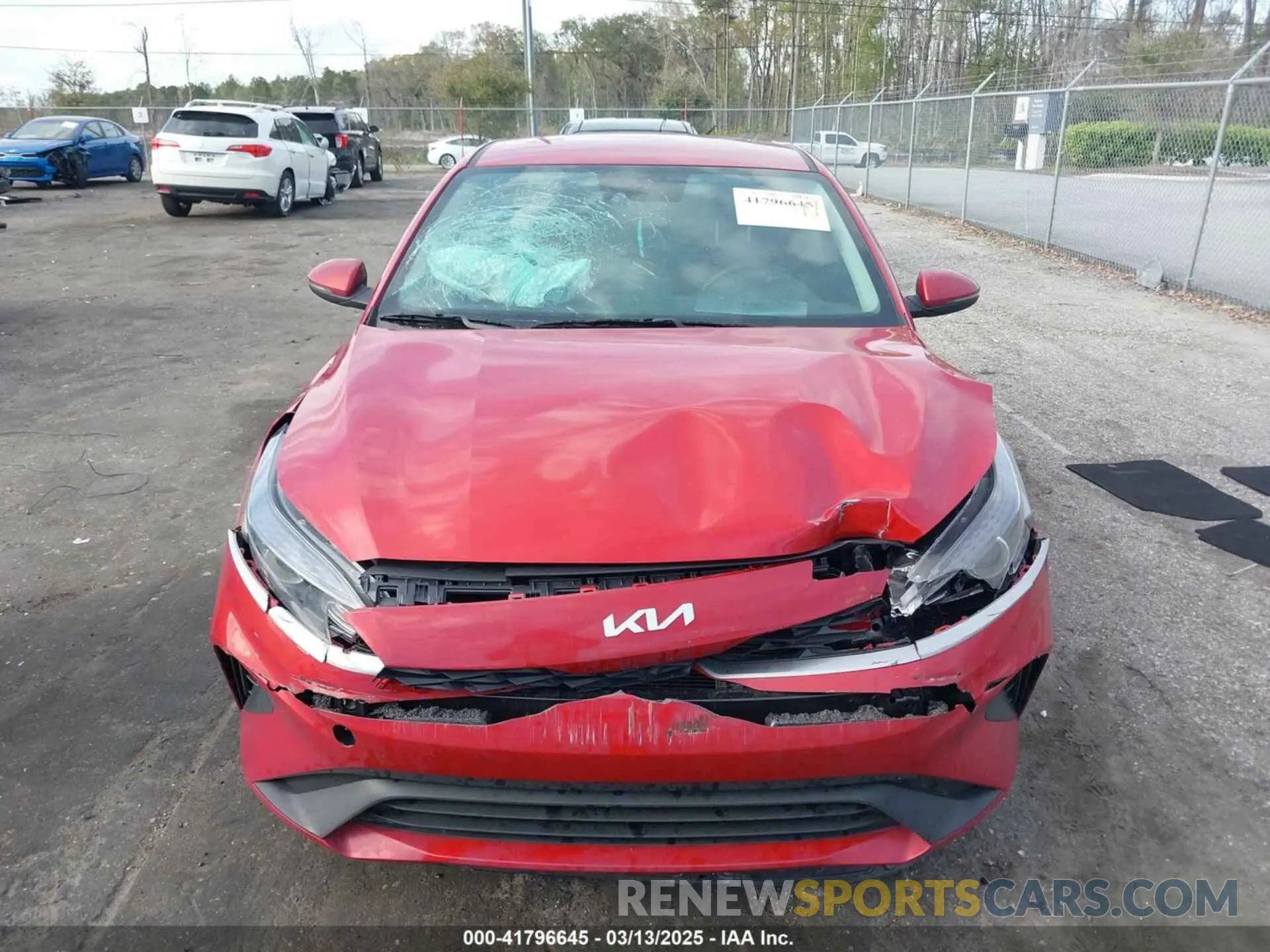 12 fotografías del automóvil dañado 3KPF24AD4RE819899 KIA FORTE 2024