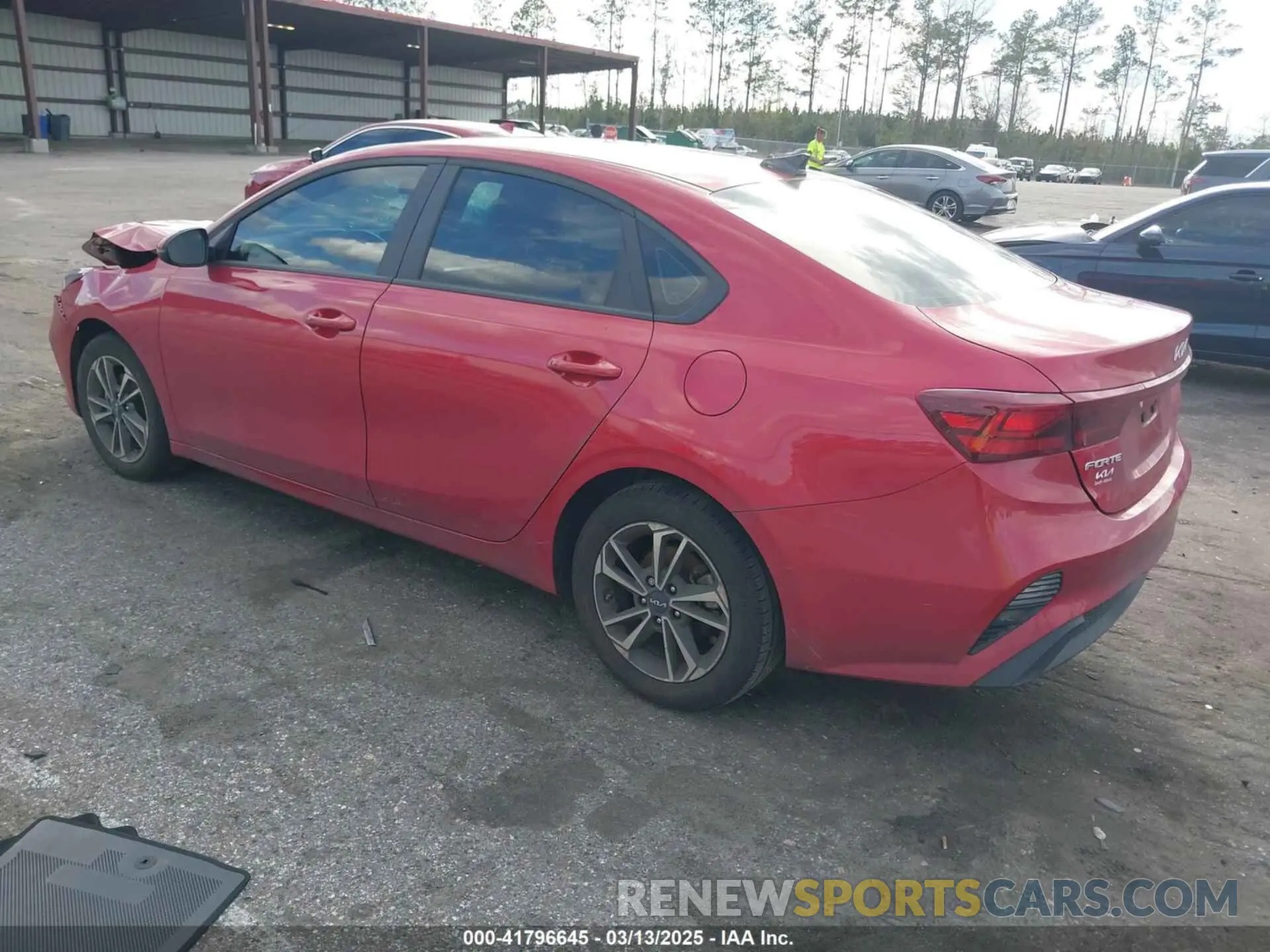 3 fotografías del automóvil dañado 3KPF24AD4RE819899 KIA FORTE 2024