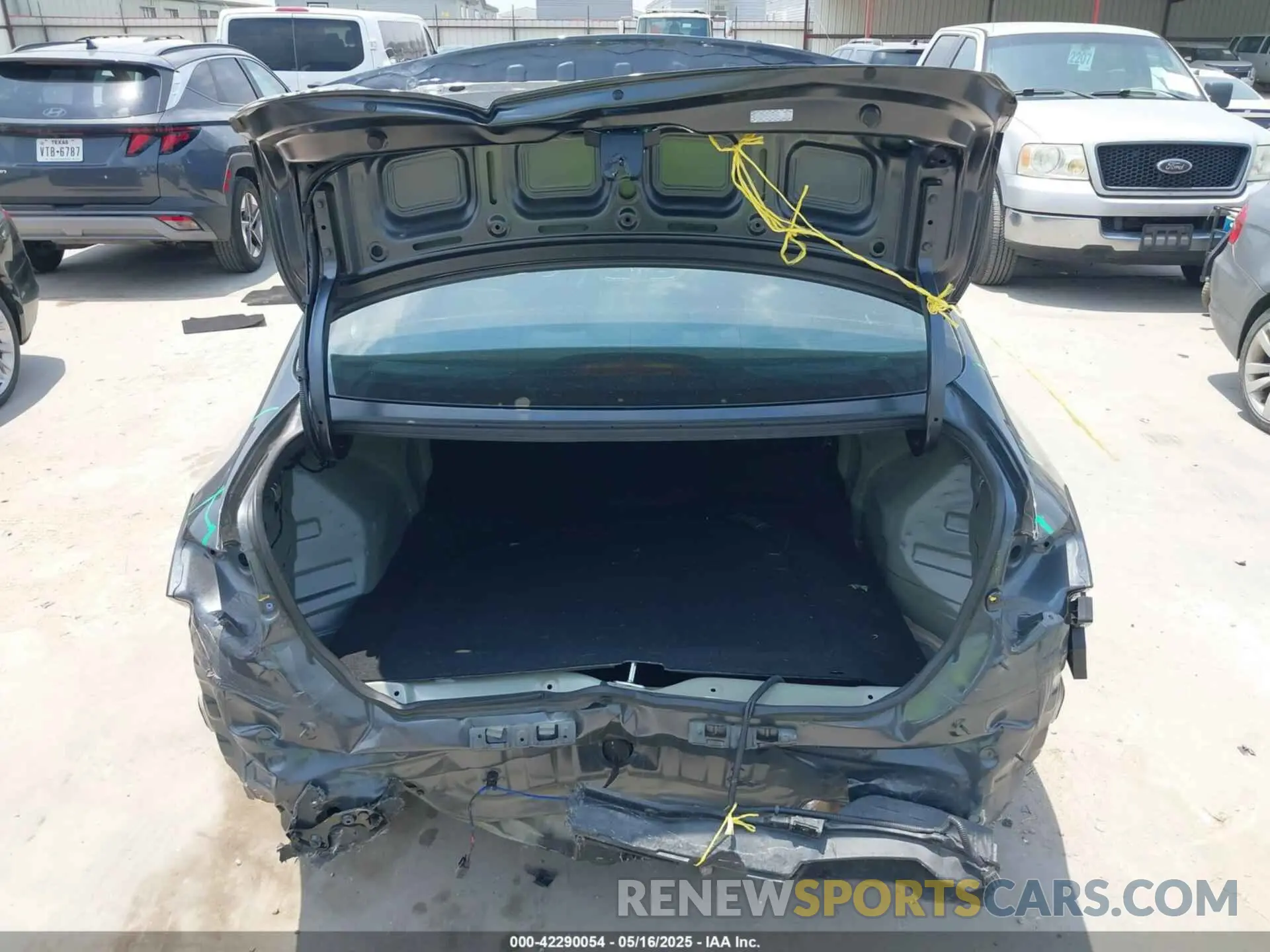 17 fotografías del automóvil dañado 3KPF24AD4RE823192 KIA FORTE 2024