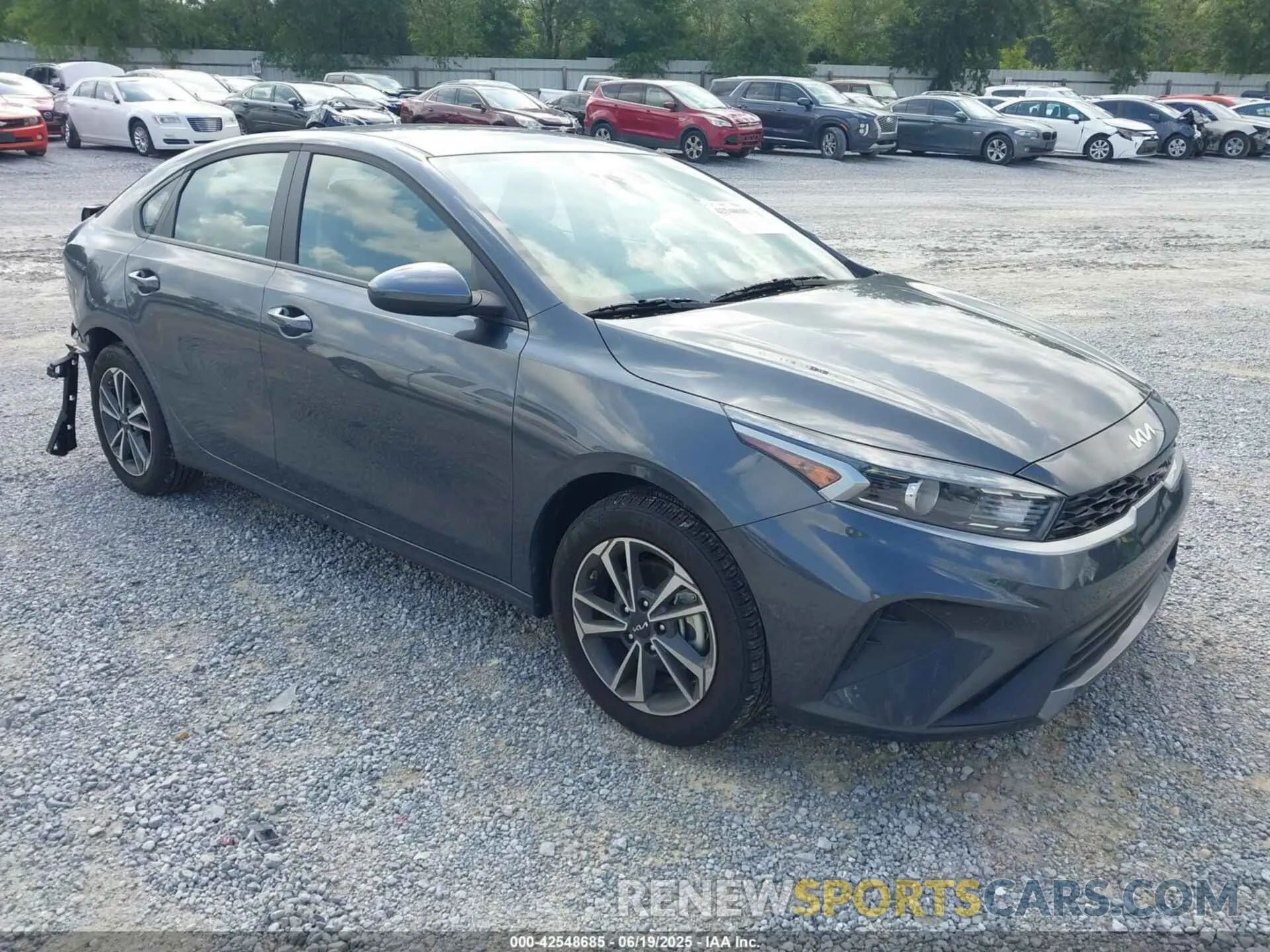 1 fotografías del automóvil dañado 3KPF24AD4RE826917 KIA FORTE 2024