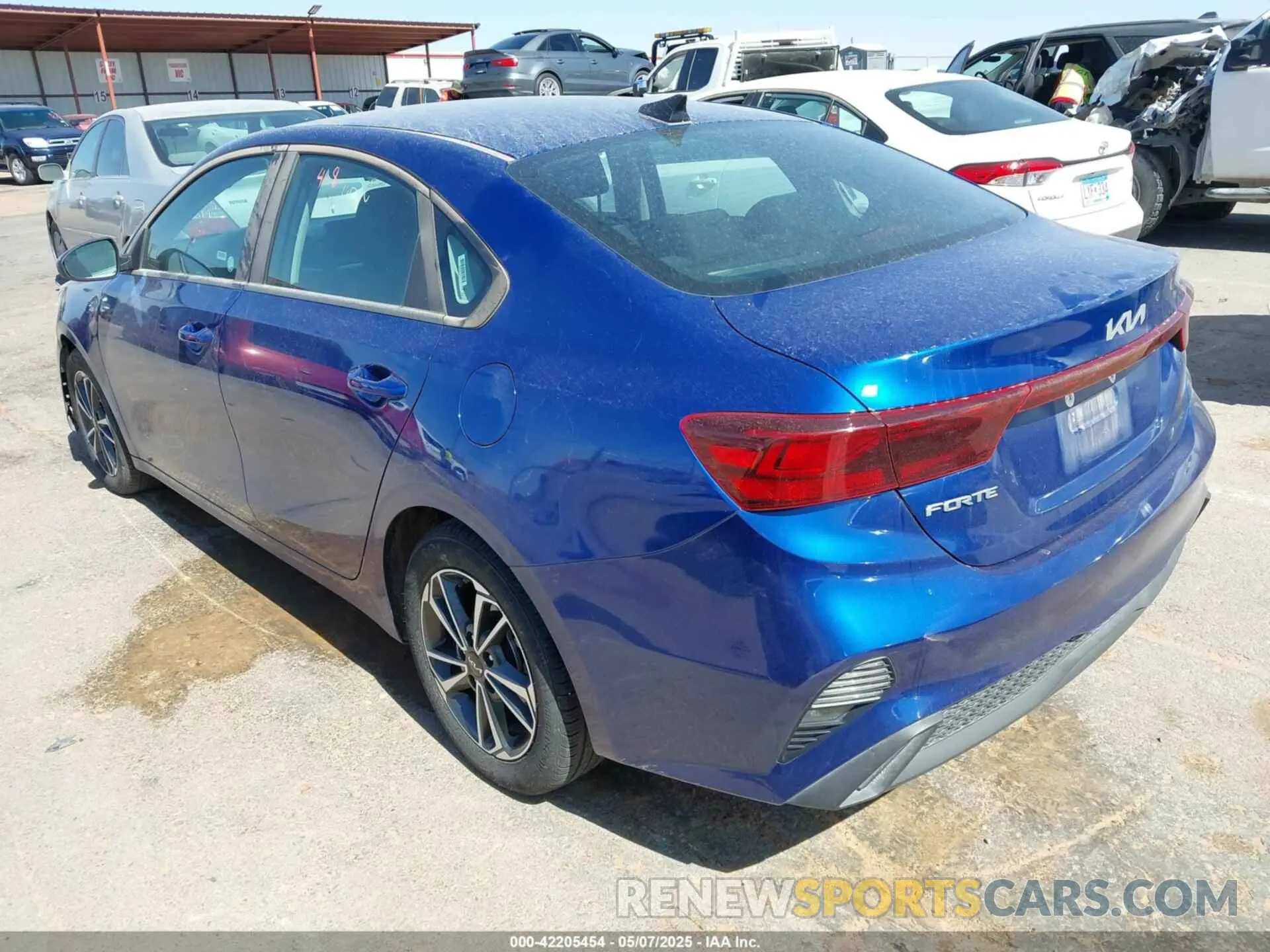 3 fotografías del automóvil dañado 3KPF24AD5RE728317 KIA FORTE 2024