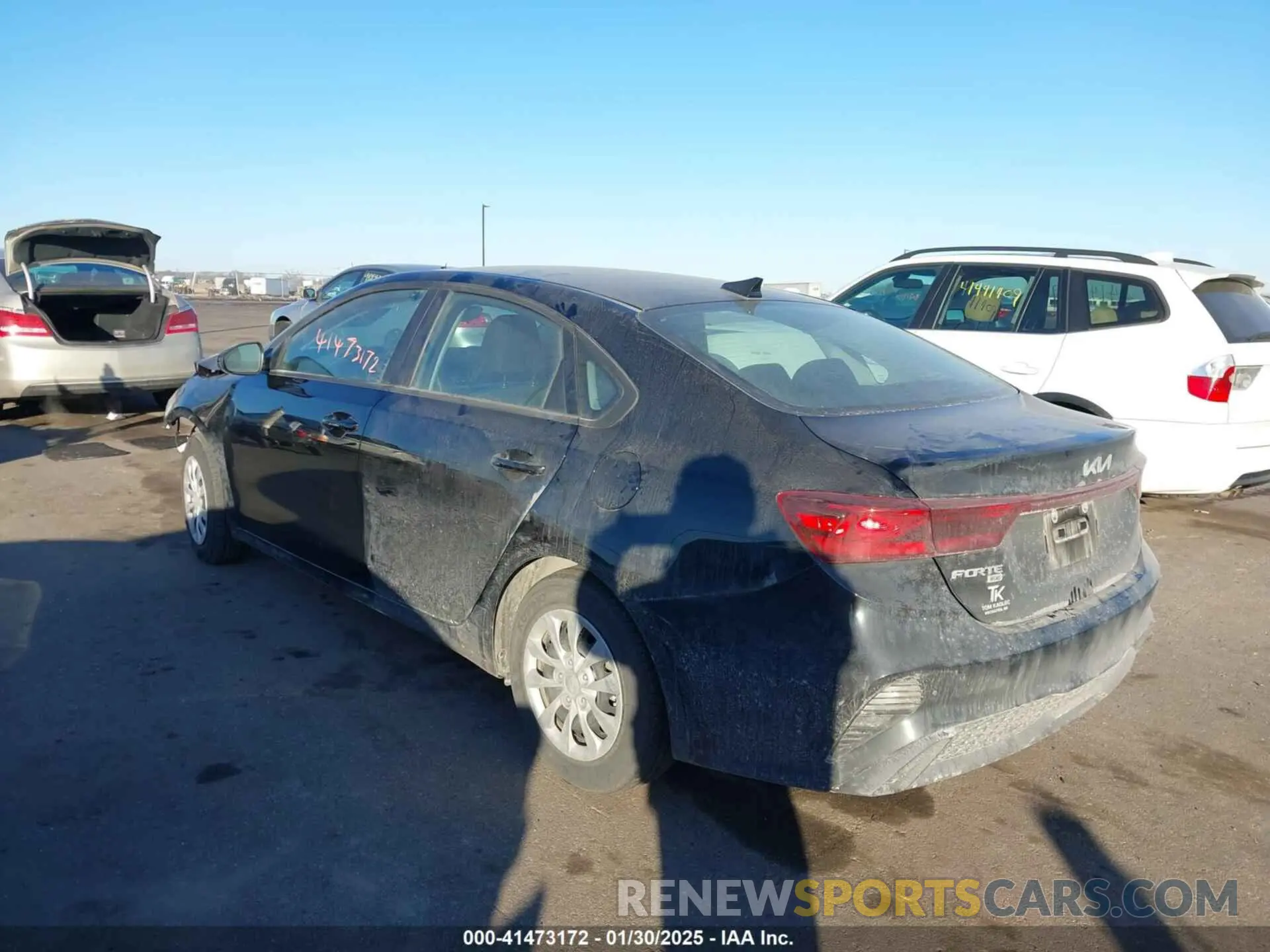 3 fotografías del automóvil dañado 3KPF24AD5RE753136 KIA FORTE 2024