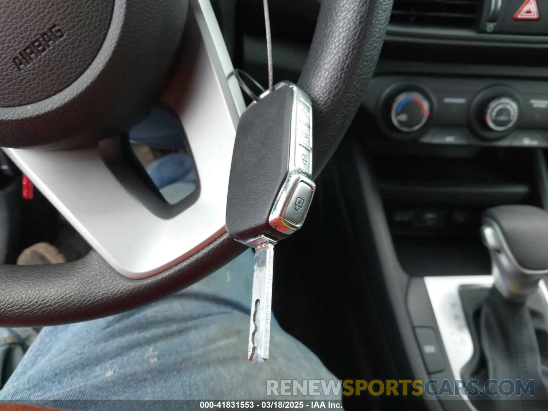 11 fotografías del automóvil dañado 3KPF24AD5RE766470 KIA FORTE 2024