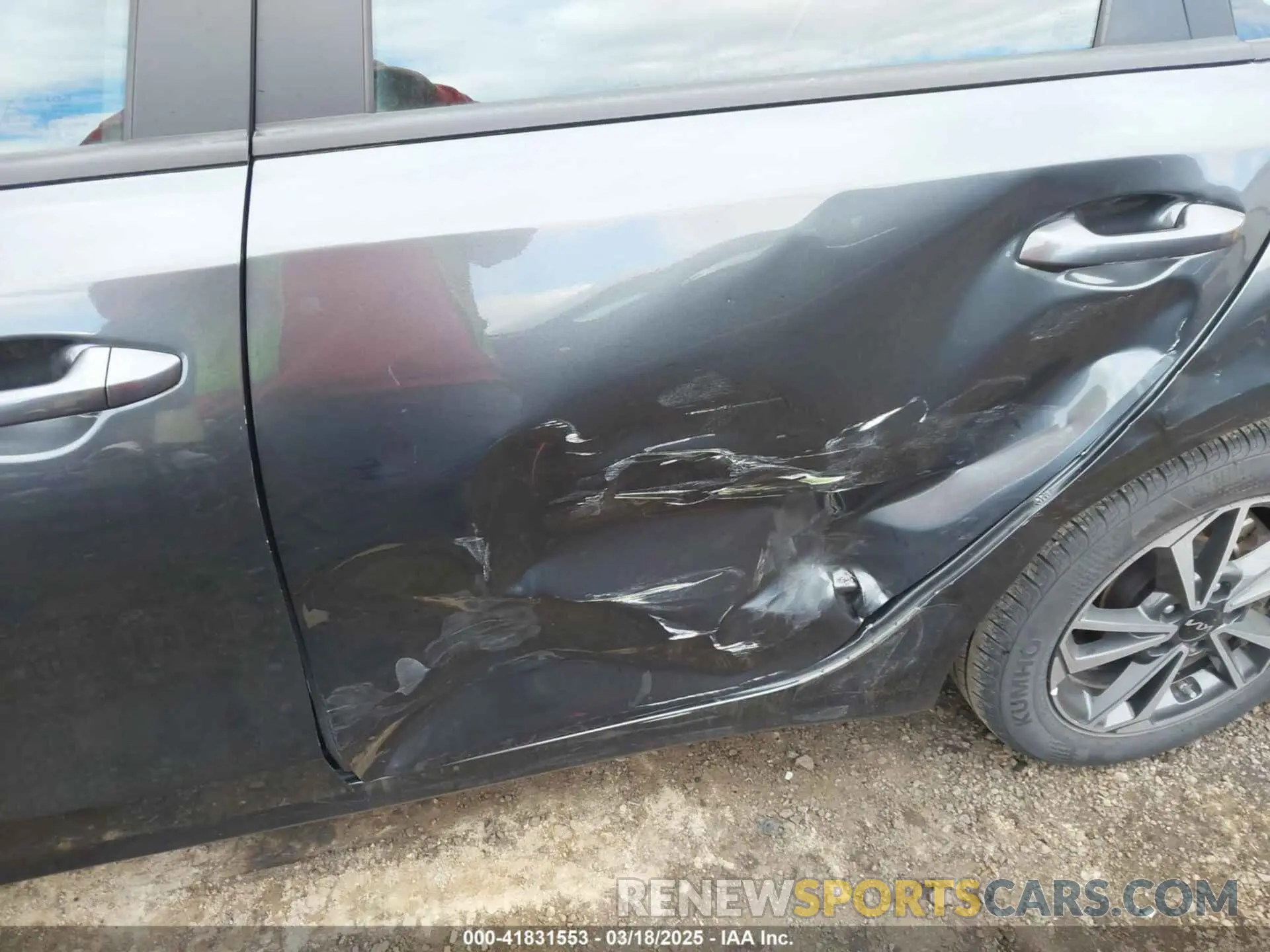 6 fotografías del automóvil dañado 3KPF24AD5RE766470 KIA FORTE 2024
