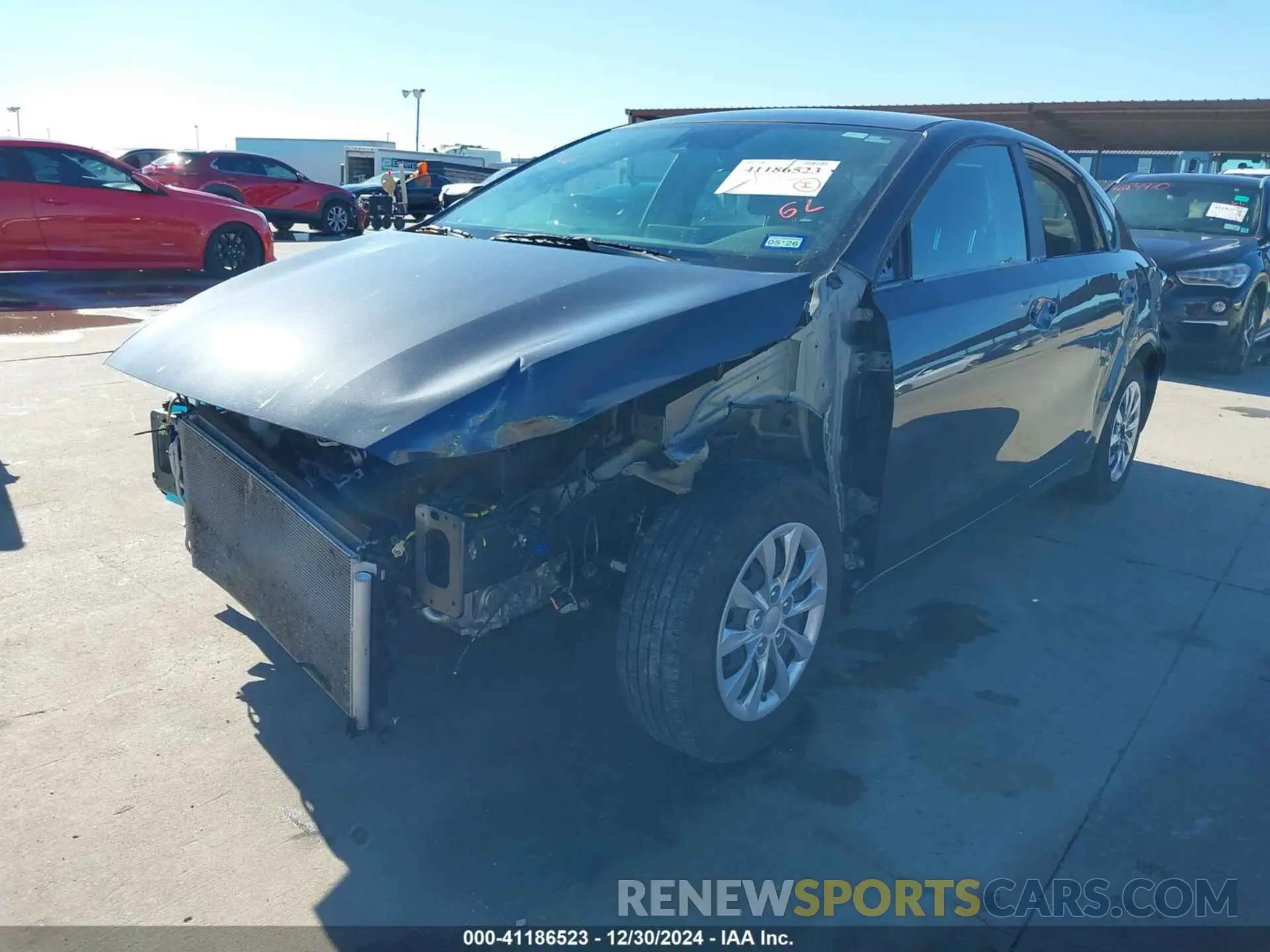 2 fotografías del automóvil dañado 3KPF24AD5RE805512 KIA FORTE 2024