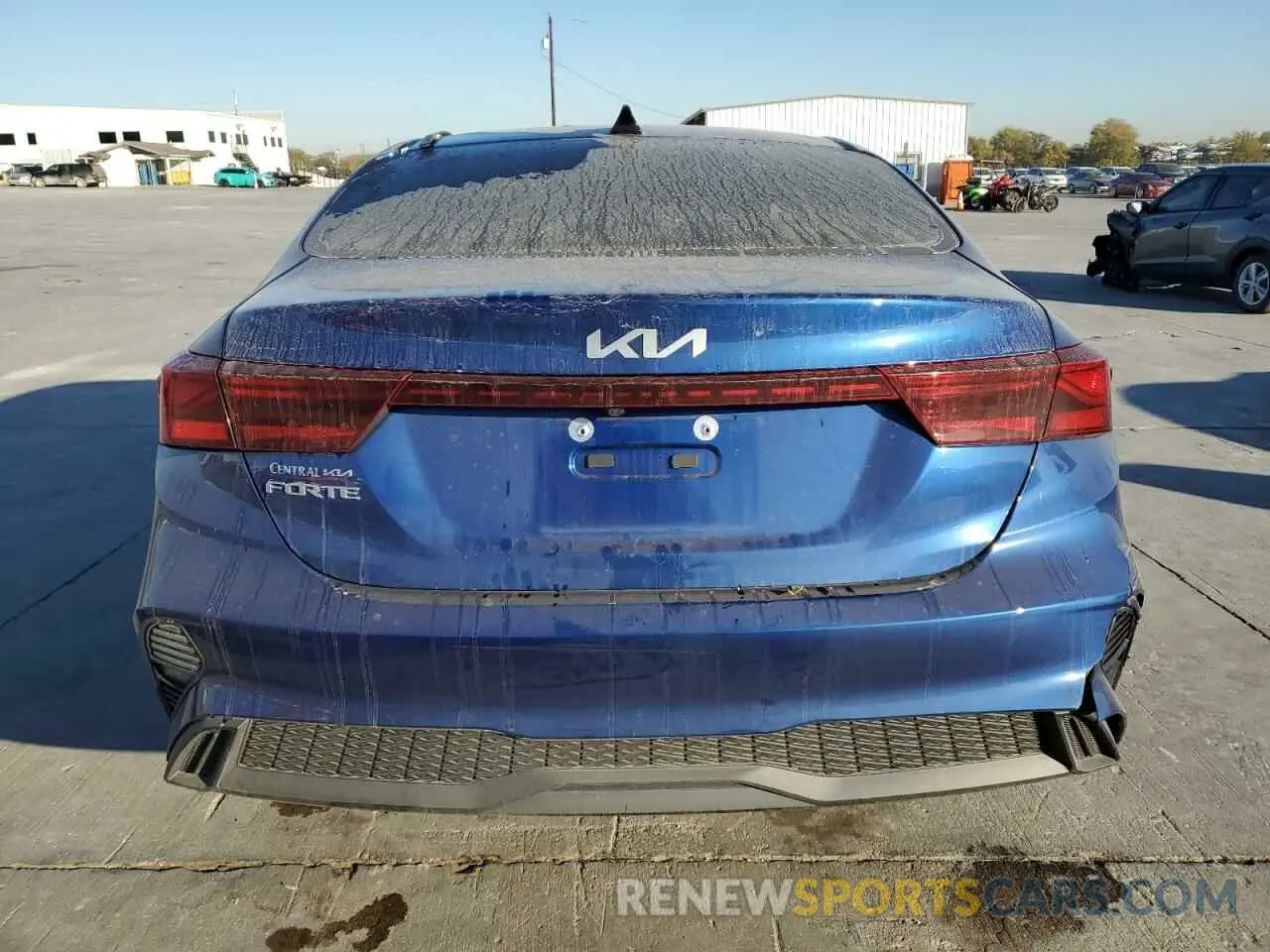 6 fotografías del automóvil dañado 3KPF24AD5RE830992 KIA FORTE 2024