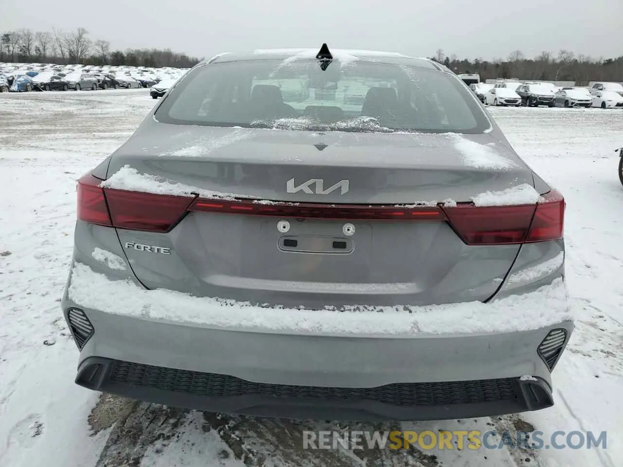 6 fotografías del automóvil dañado 3KPF24AD5RE831981 KIA FORTE 2024