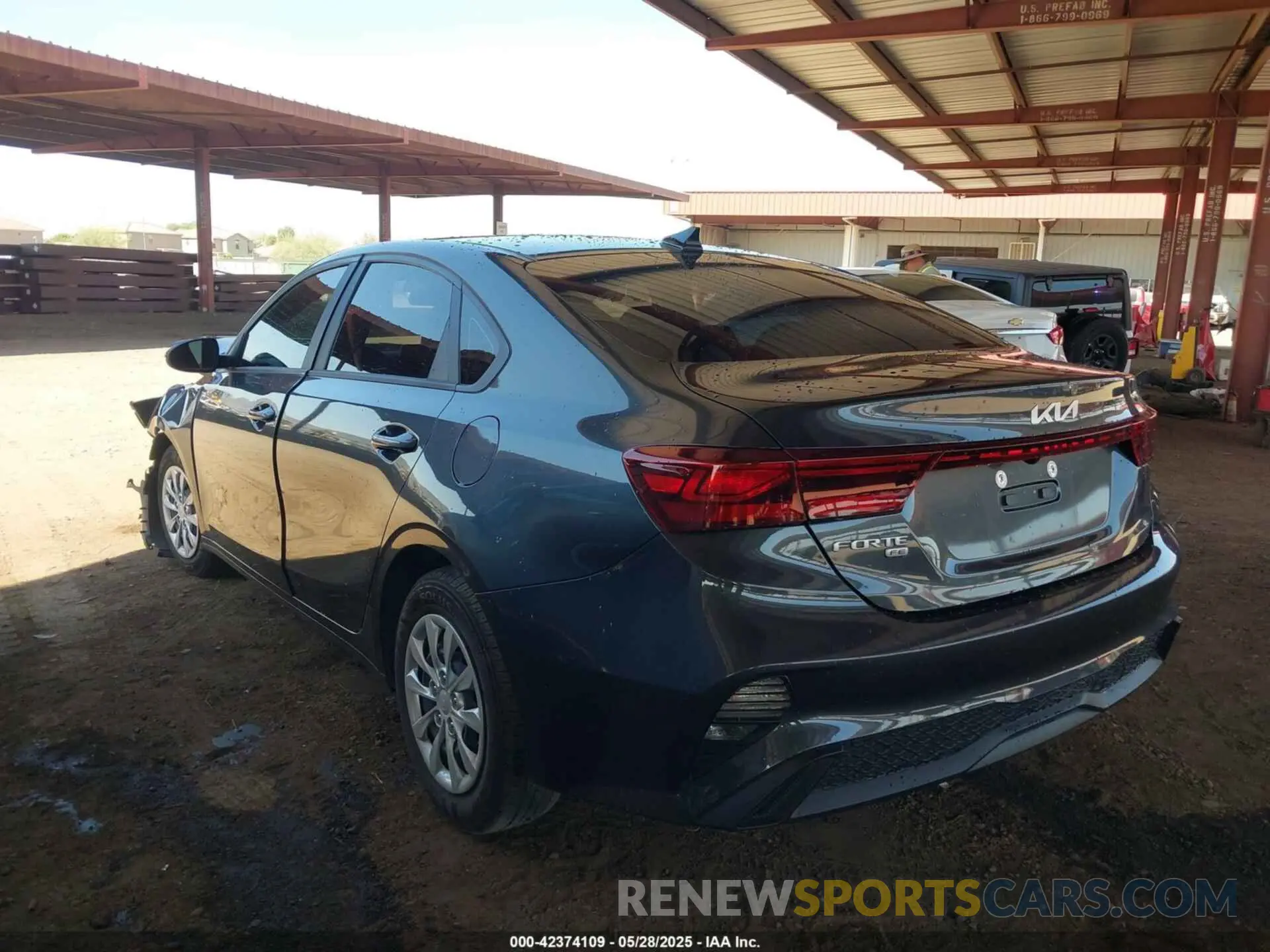 3 fotografías del automóvil dañado 3KPF24AD6RE697532 KIA FORTE 2024