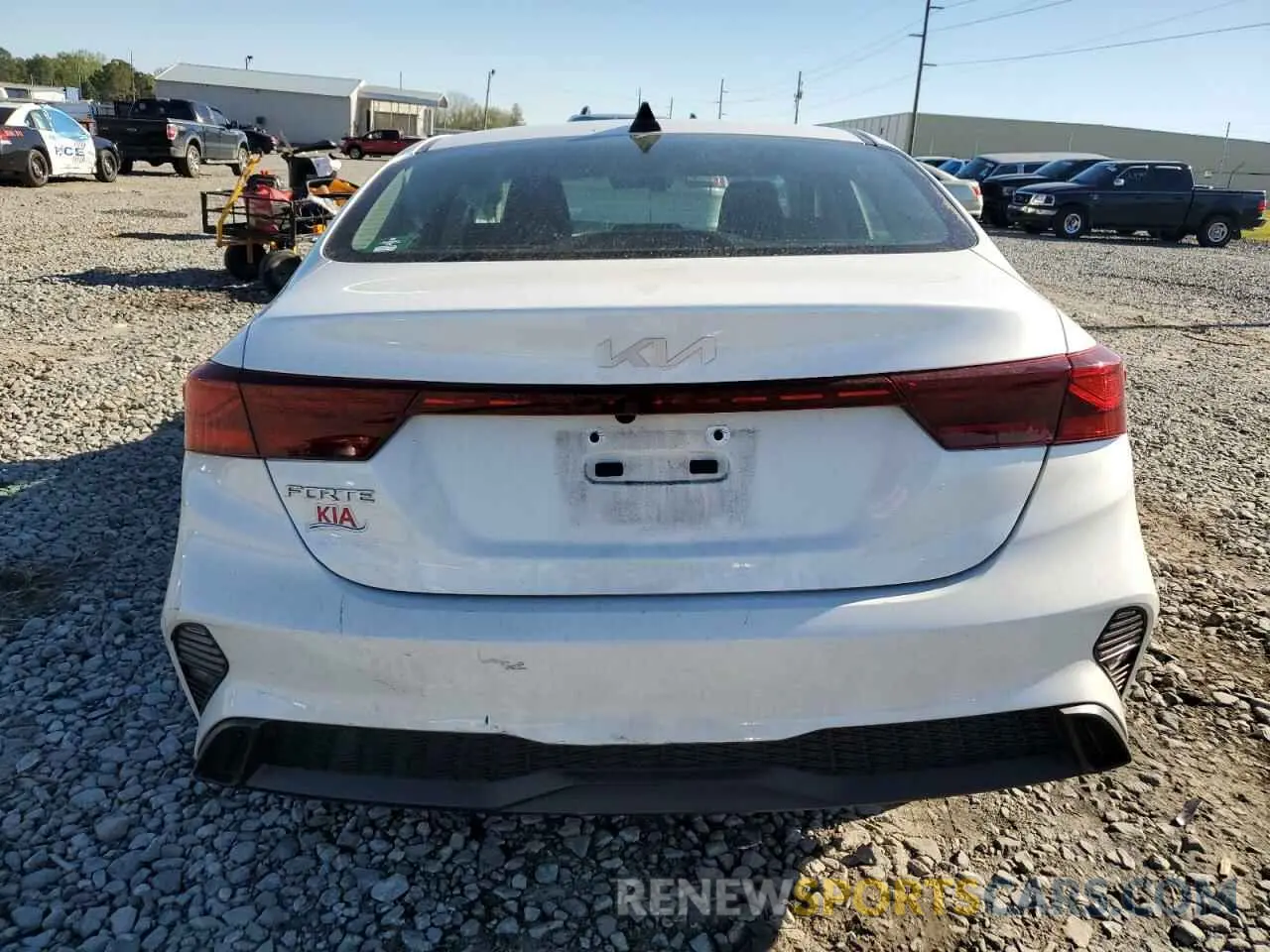 6 fotografías del automóvil dañado 3KPF24AD6RE722848 KIA FORTE 2024
