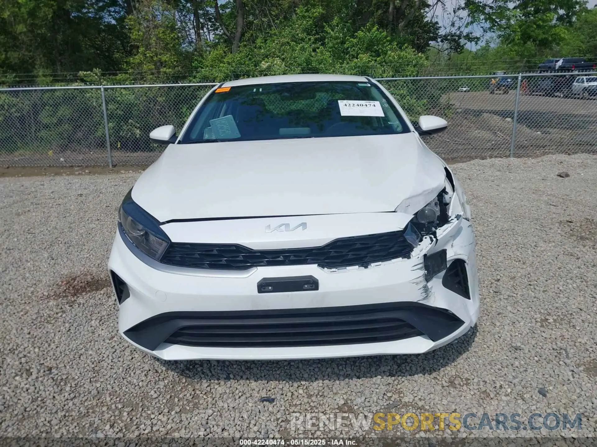 12 fotografías del automóvil dañado 3KPF24AD6RE755820 KIA FORTE 2024