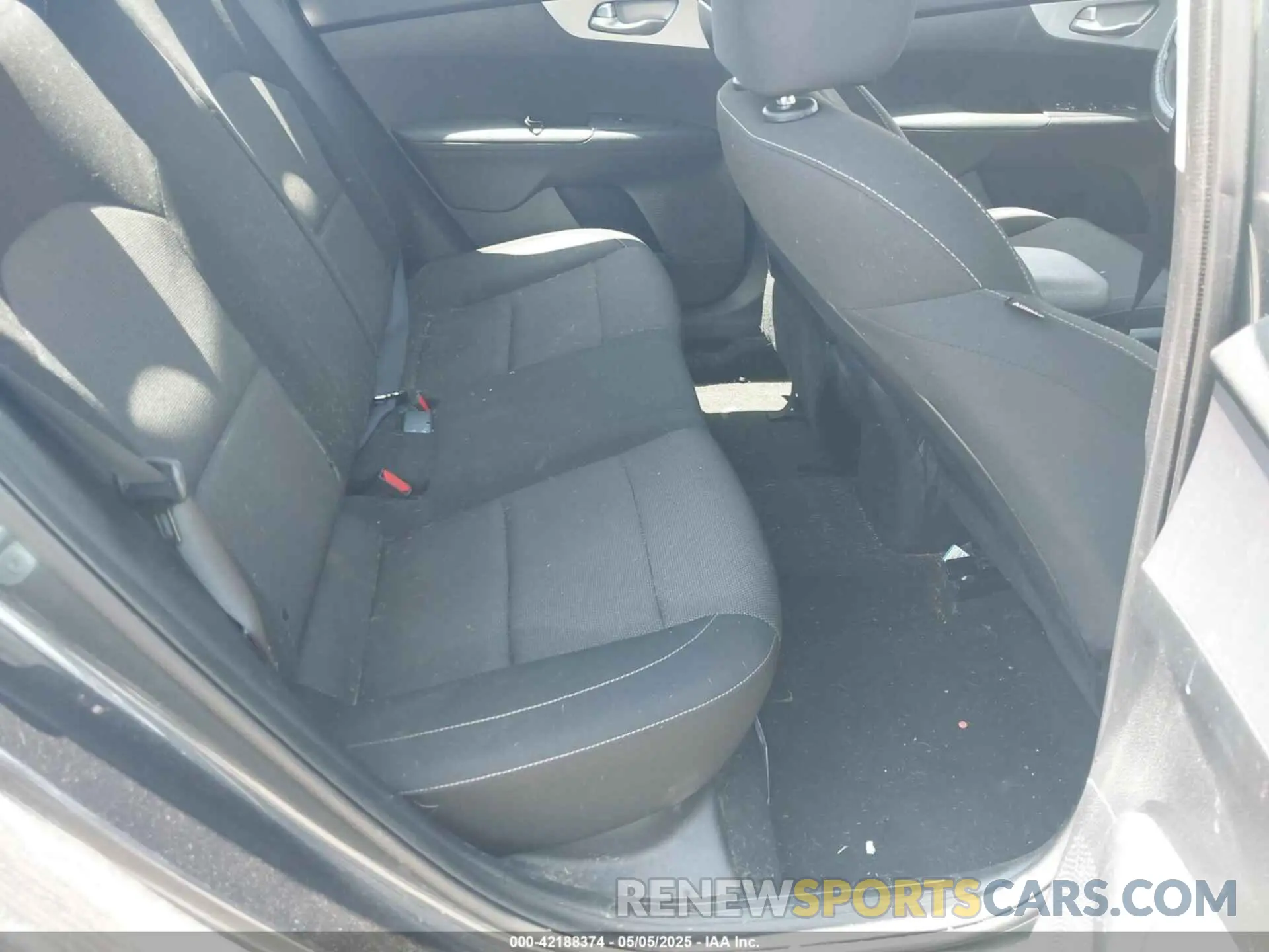 8 fotografías del automóvil dañado 3KPF24AD6RE766882 KIA FORTE 2024