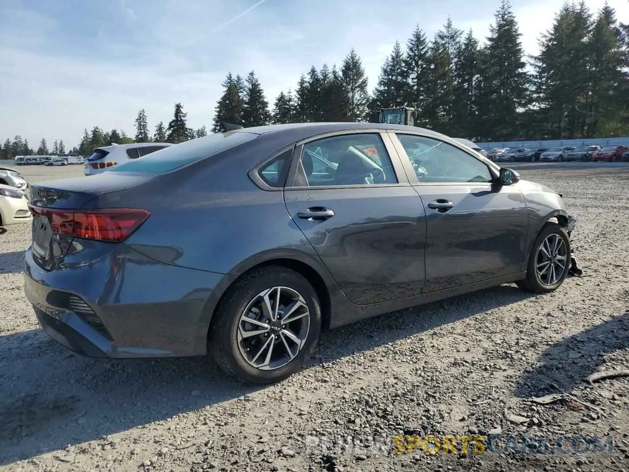 3 fotografías del automóvil dañado 3KPF24AD6RE810735 KIA FORTE 2024