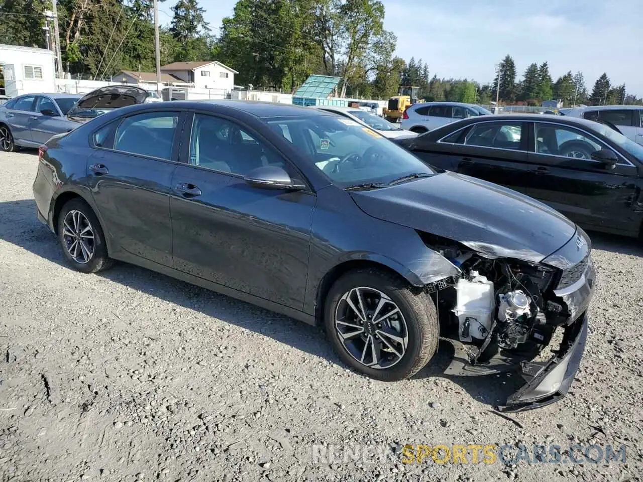 4 fotografías del automóvil dañado 3KPF24AD6RE810735 KIA FORTE 2024