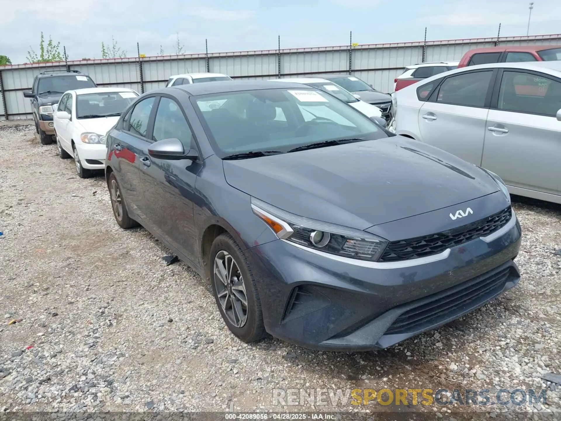 1 fotografías del automóvil dañado 3KPF24AD6RE841015 KIA FORTE 2024