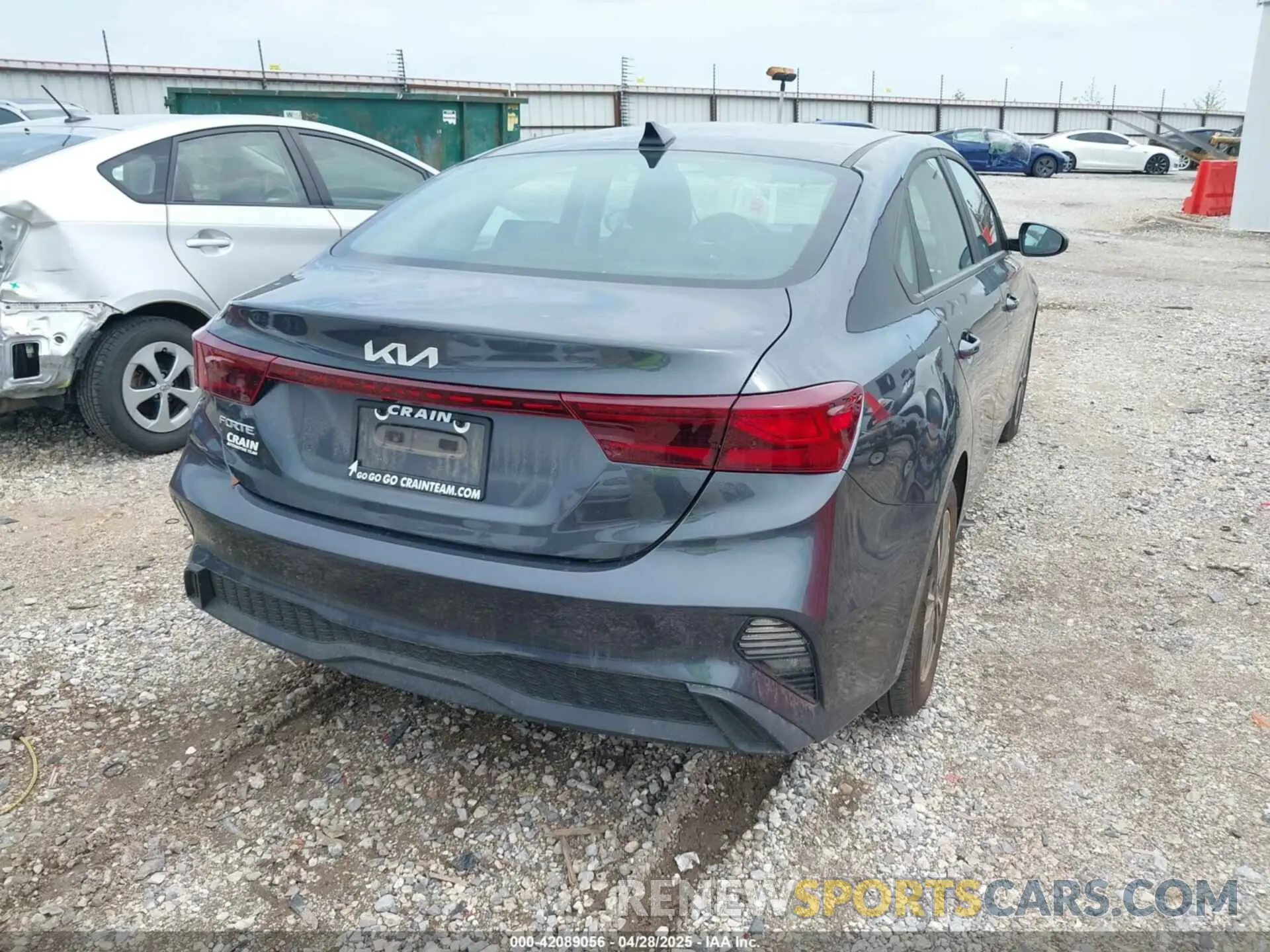 4 fotografías del automóvil dañado 3KPF24AD6RE841015 KIA FORTE 2024