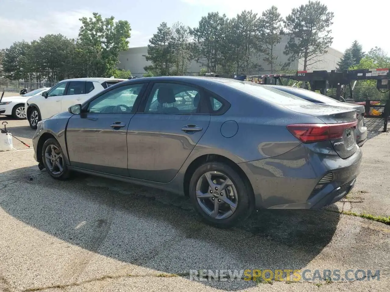 2 fotografías del automóvil dañado 3KPF24AD7RE739478 KIA FORTE 2024