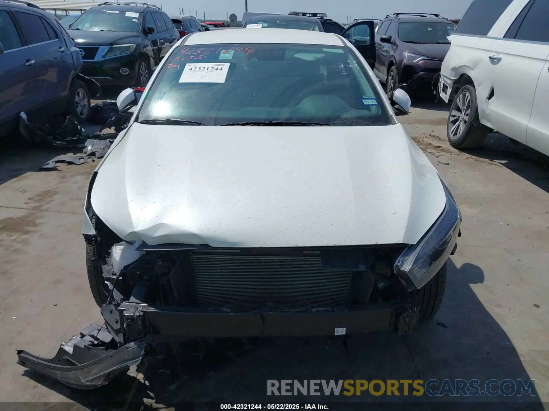 12 fotografías del automóvil dañado 3KPF24AD7RE765000 KIA FORTE 2024