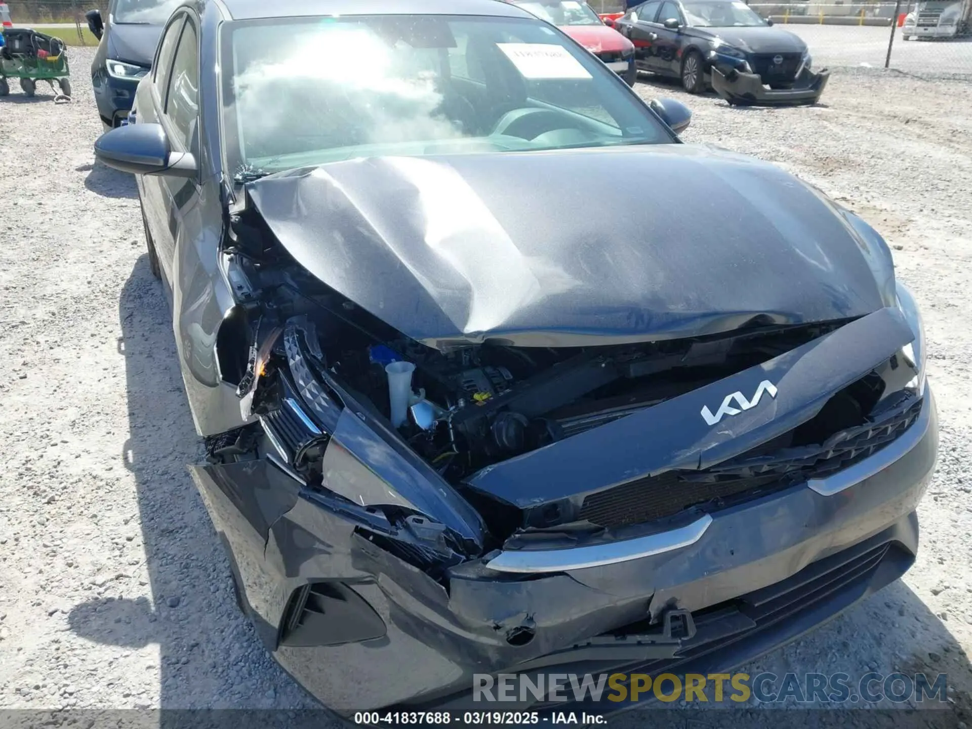 6 fotografías del automóvil dañado 3KPF24AD7RE785604 KIA FORTE 2024