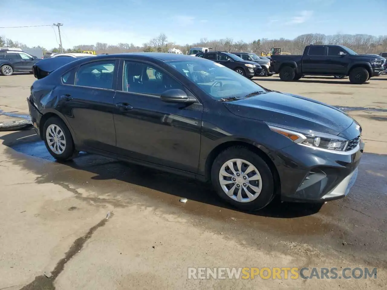4 fotografías del automóvil dañado 3KPF24AD7RE787224 KIA FORTE 2024