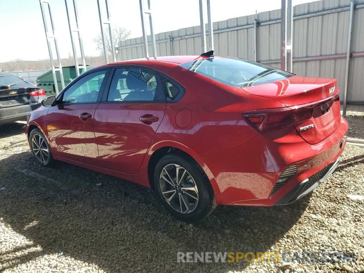 2 fotografías del automóvil dañado 3KPF24AD7RE793816 KIA FORTE 2024