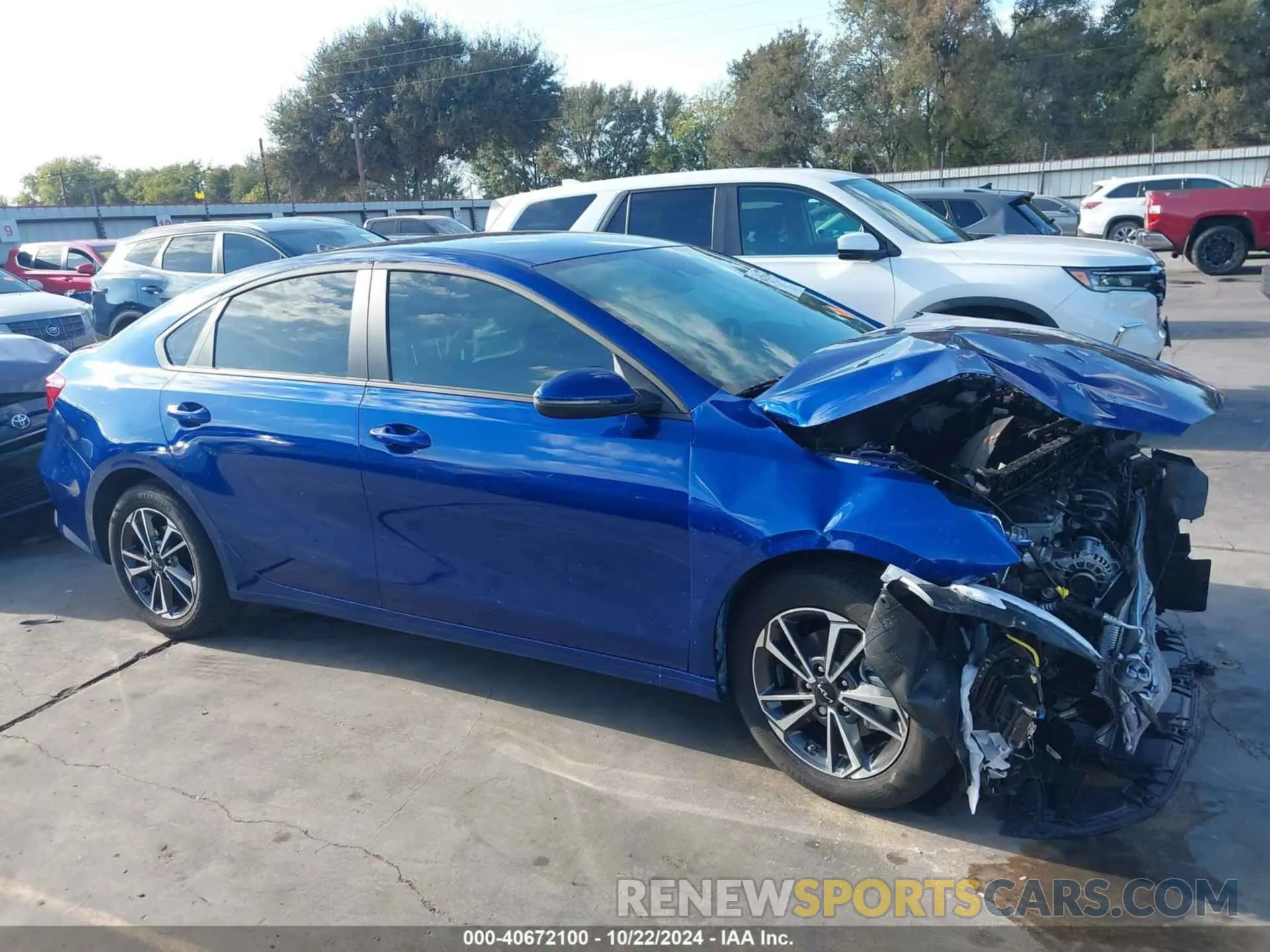 14 fotografías del automóvil dañado 3KPF24AD7RE830816 KIA FORTE 2024