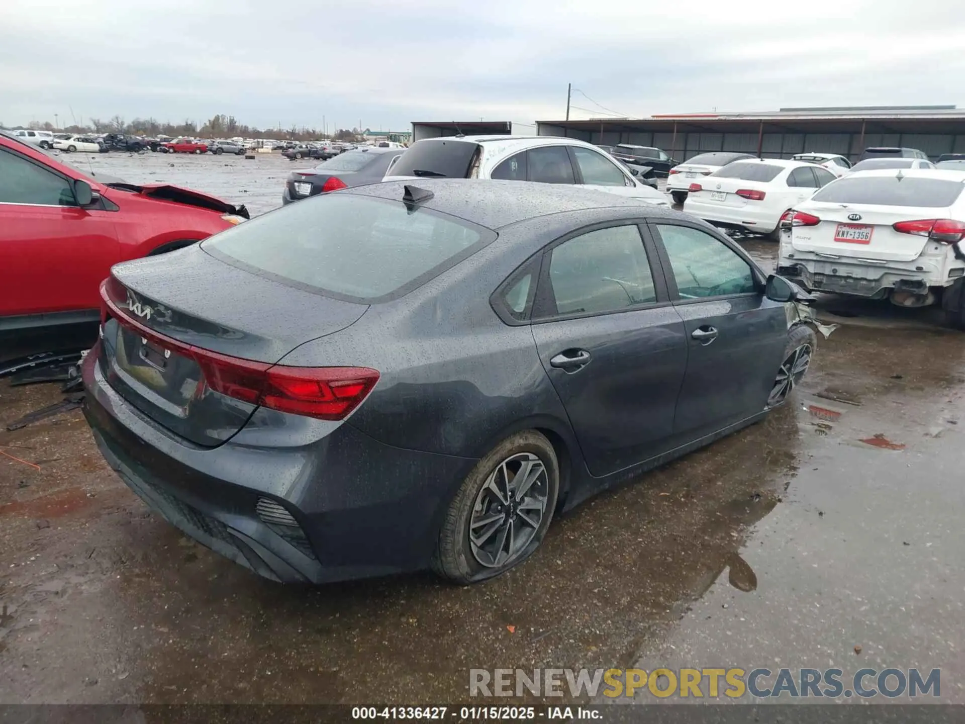 4 fotografías del automóvil dañado 3KPF24AD7RE836695 KIA FORTE 2024