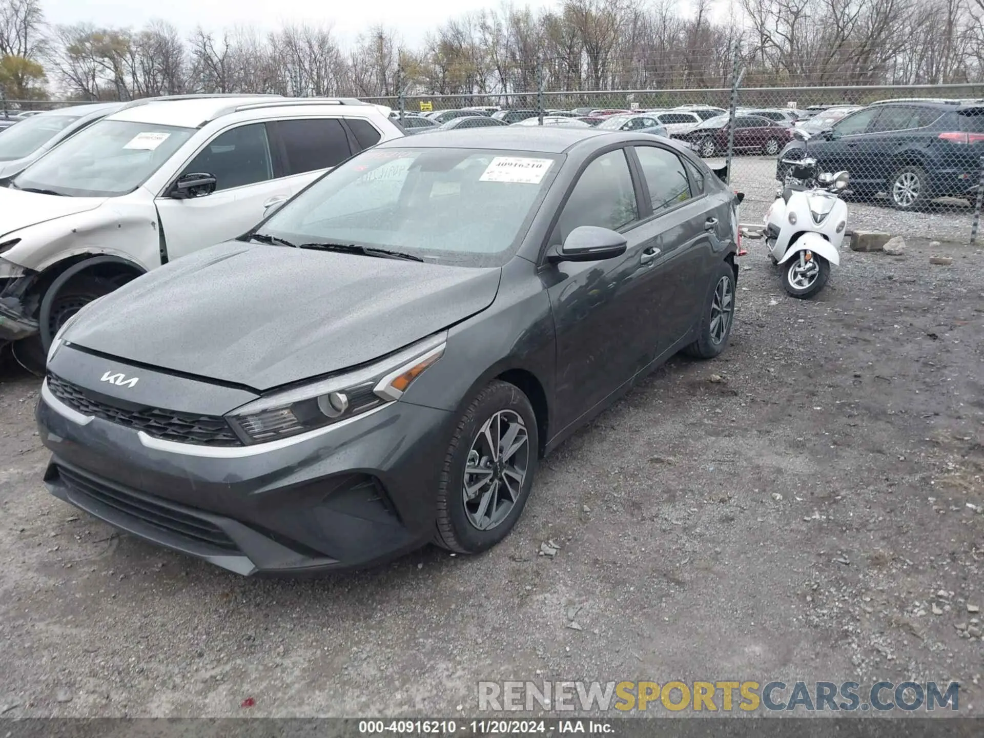2 fotografías del automóvil dañado 3KPF24AD7RE840990 KIA FORTE 2024