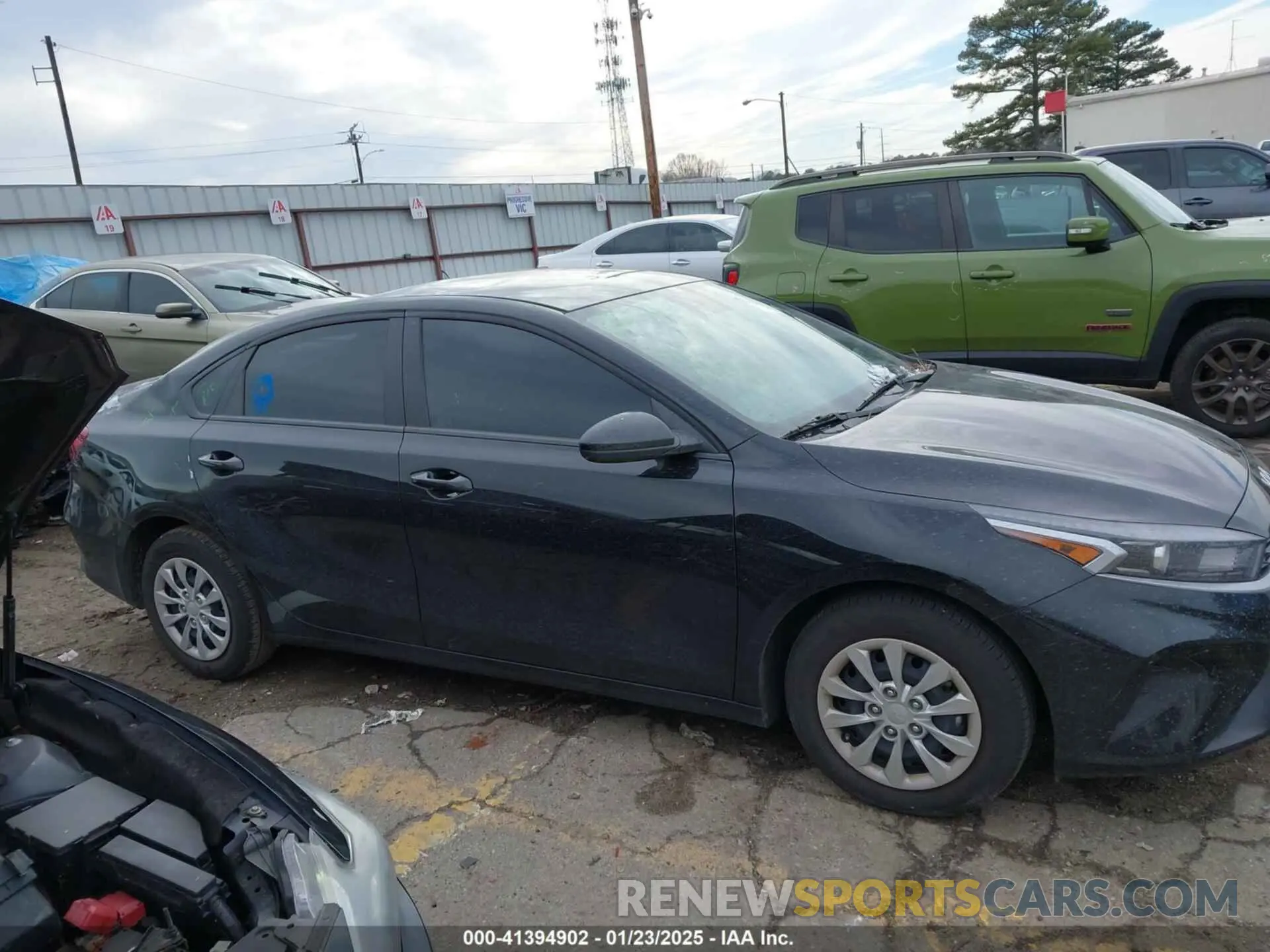 13 fotografías del automóvil dañado 3KPF24AD8RE709180 KIA FORTE 2024