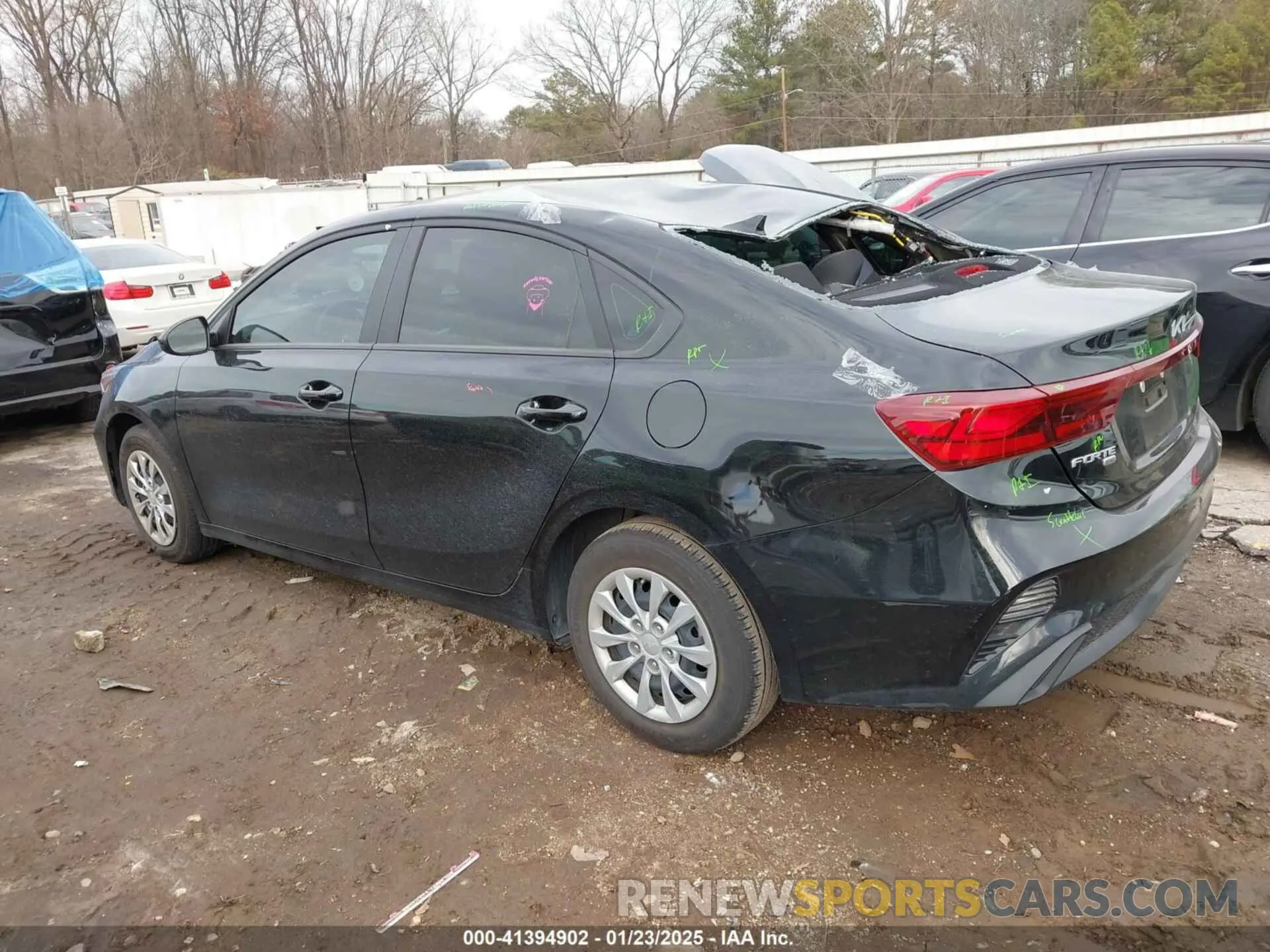 3 fotografías del automóvil dañado 3KPF24AD8RE709180 KIA FORTE 2024