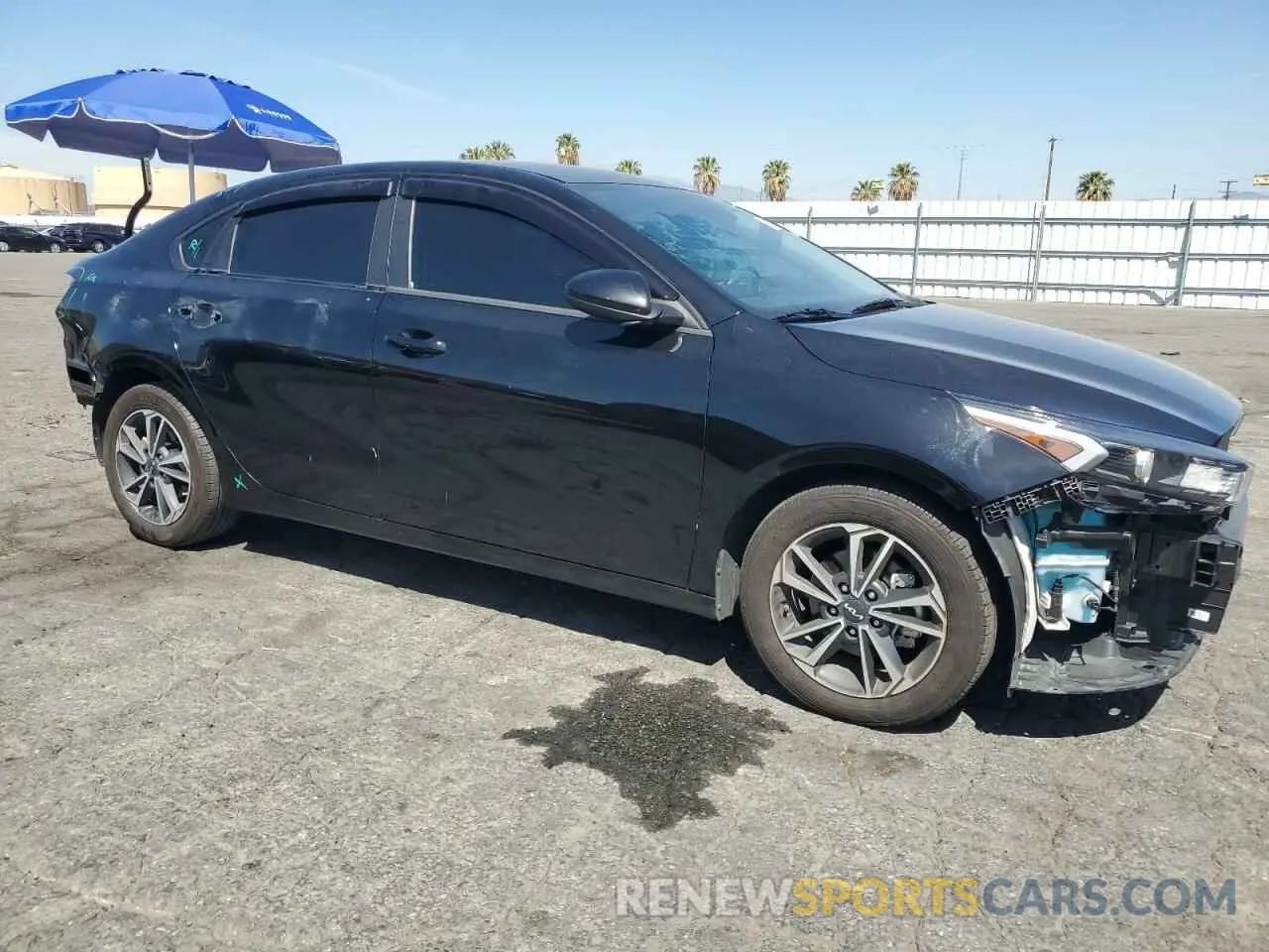 4 fotografías del automóvil dañado 3KPF24AD8RE713665 KIA FORTE 2024