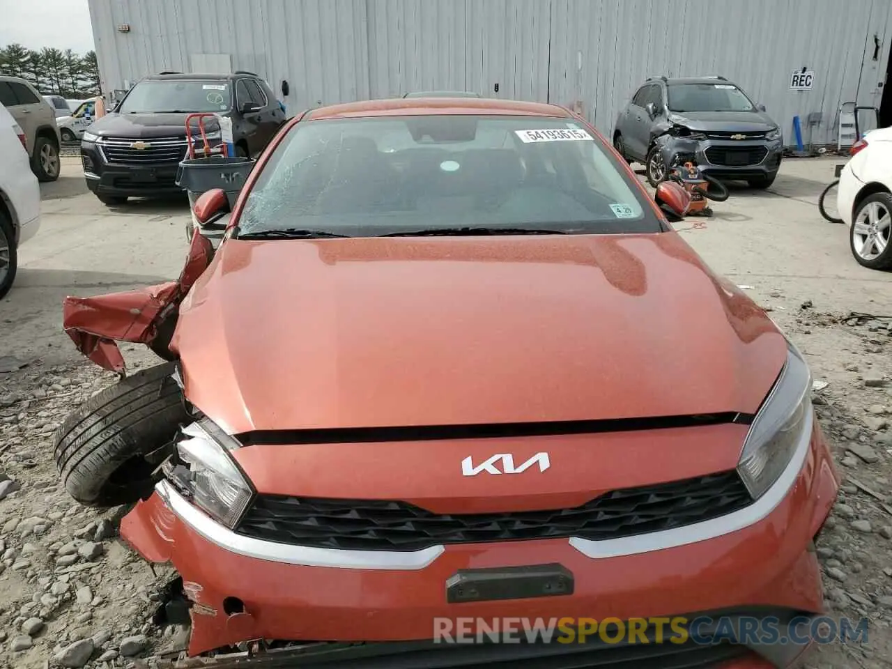 5 fotografías del automóvil dañado 3KPF24AD8RE728120 KIA FORTE 2024