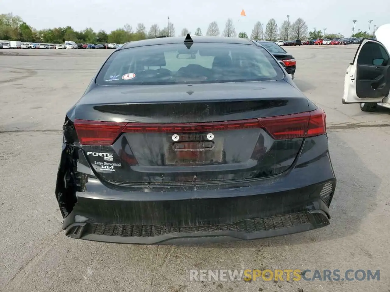 6 fotografías del automóvil dañado 3KPF24AD8RE752983 KIA FORTE 2024