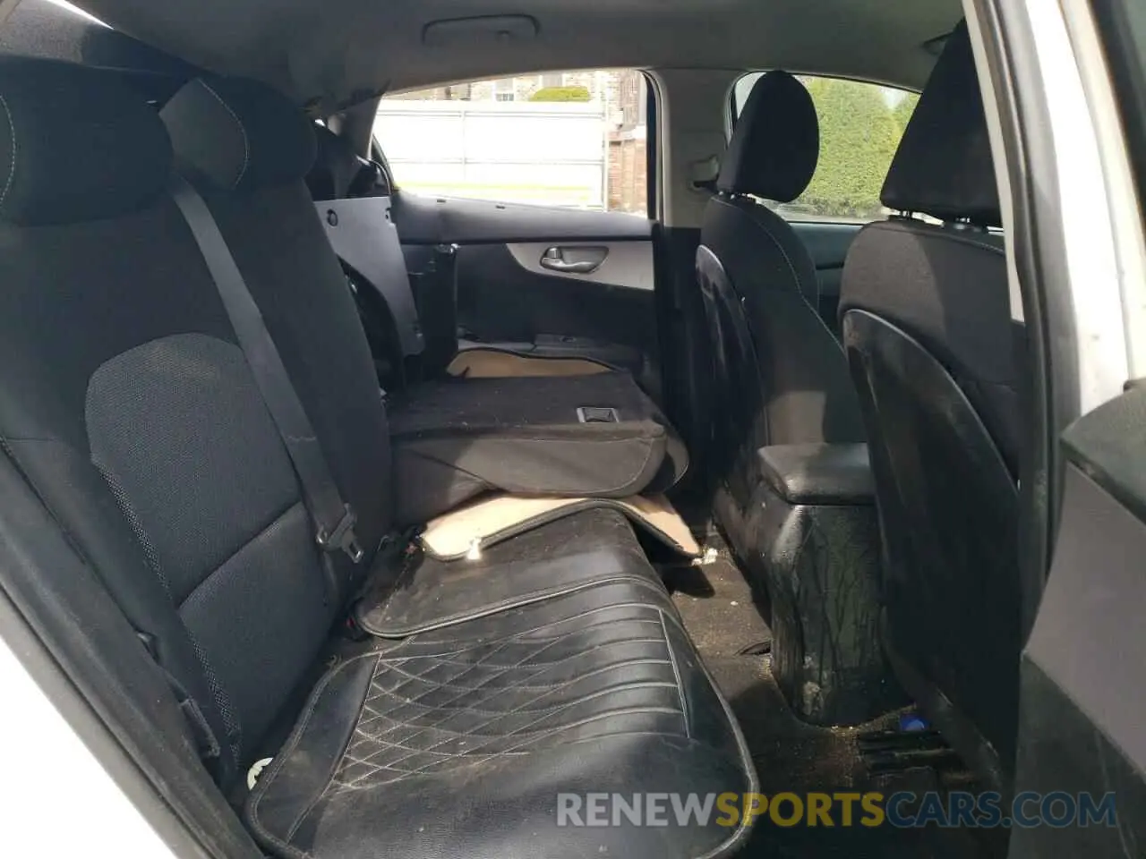 10 fotografías del automóvil dañado 3KPF24AD8RE761845 KIA FORTE 2024