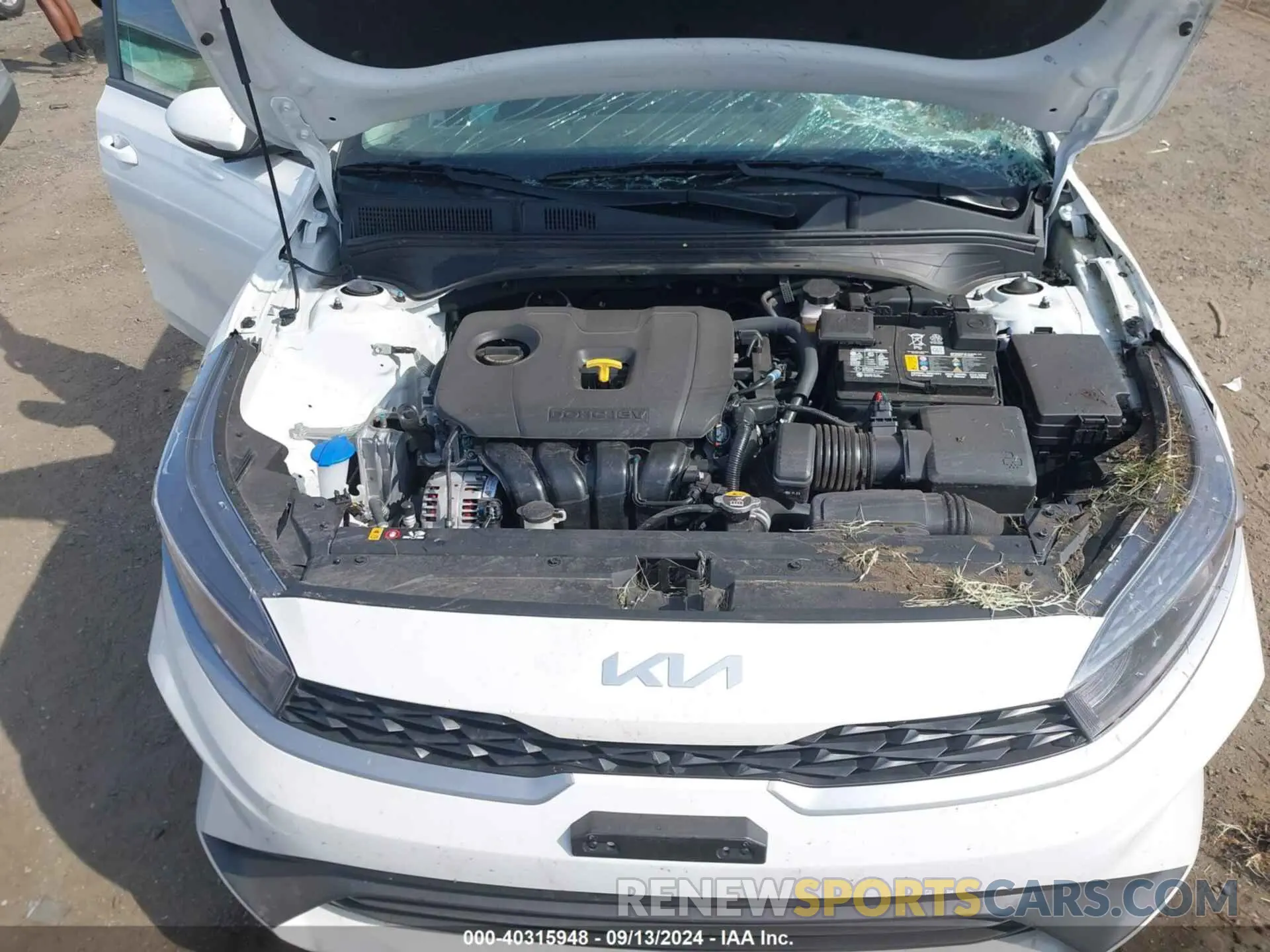 10 fotografías del automóvil dañado 3KPF24AD8RE773817 KIA FORTE 2024