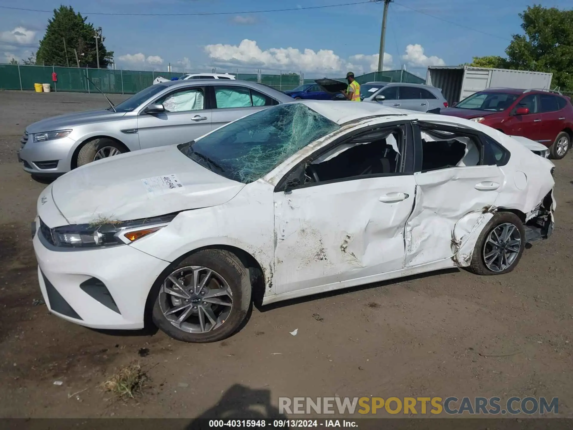 6 fotografías del automóvil dañado 3KPF24AD8RE773817 KIA FORTE 2024