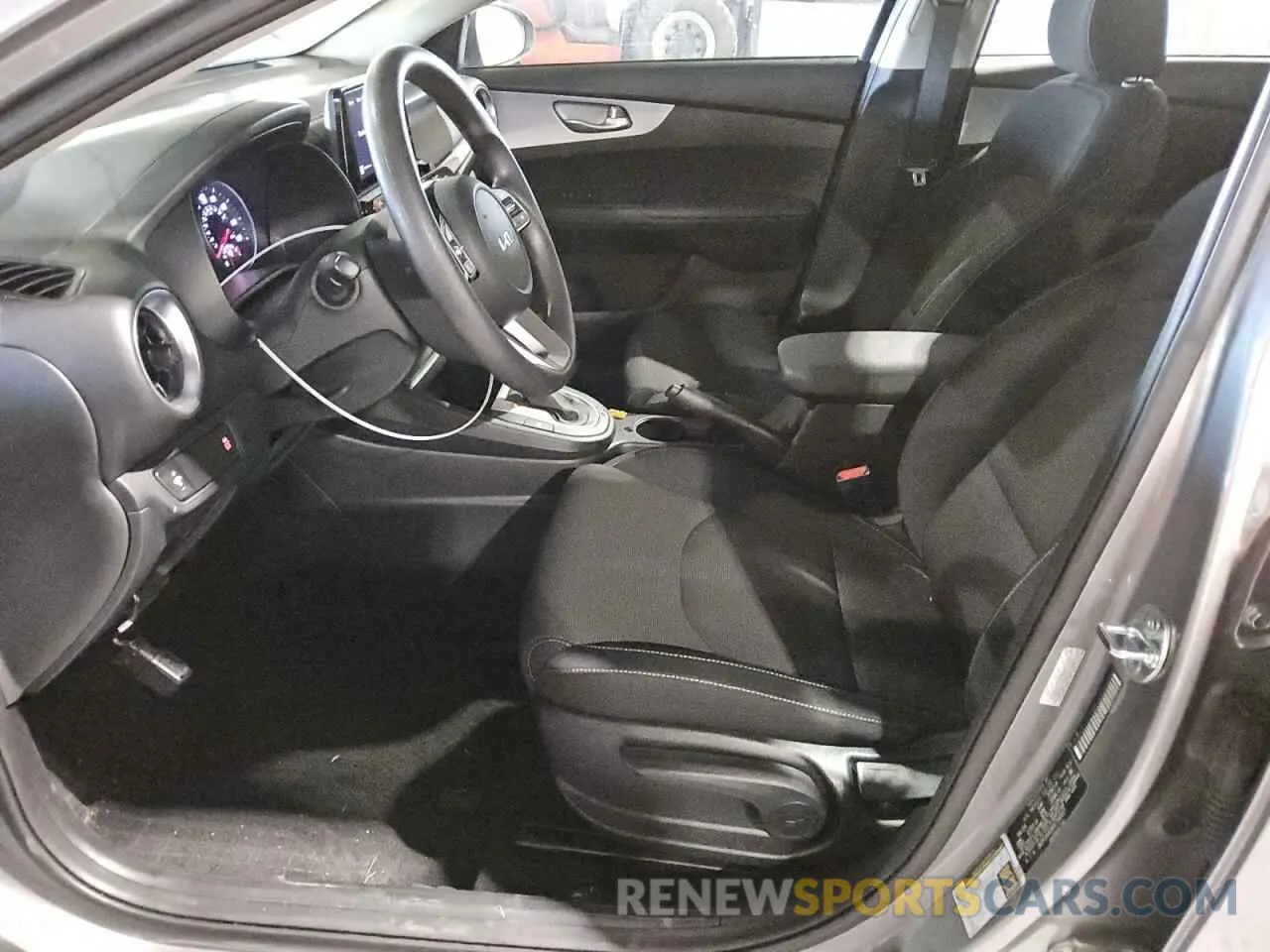 7 fotografías del automóvil dañado 3KPF24AD8RE794957 KIA FORTE 2024
