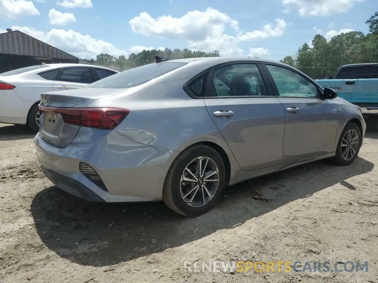 3 fotografías del automóvil dañado 3KPF24AD8RE815922 KIA FORTE 2024