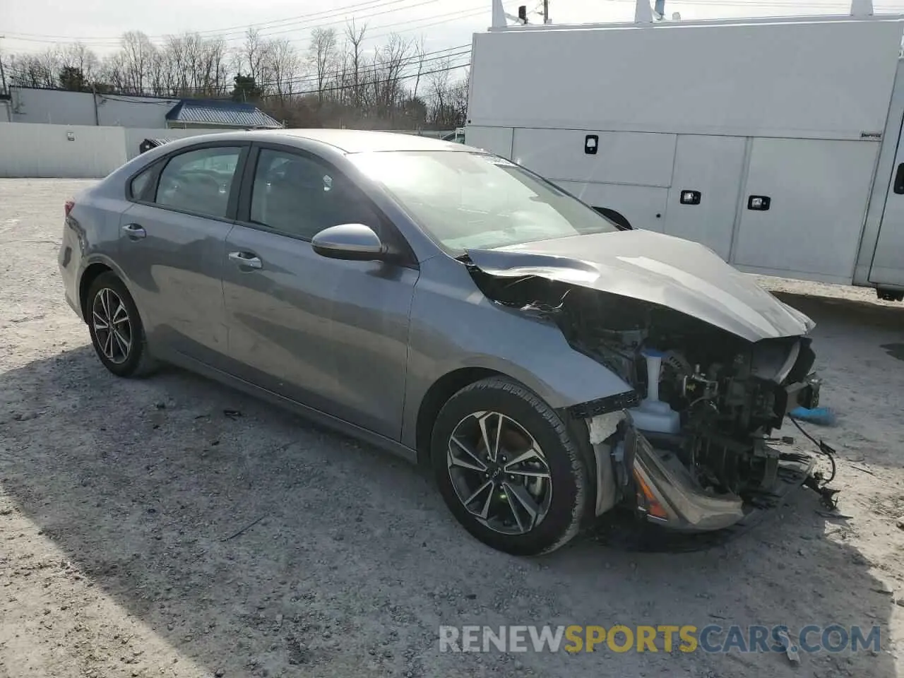 4 fotografías del automóvil dañado 3KPF24AD9RE724612 KIA FORTE 2024