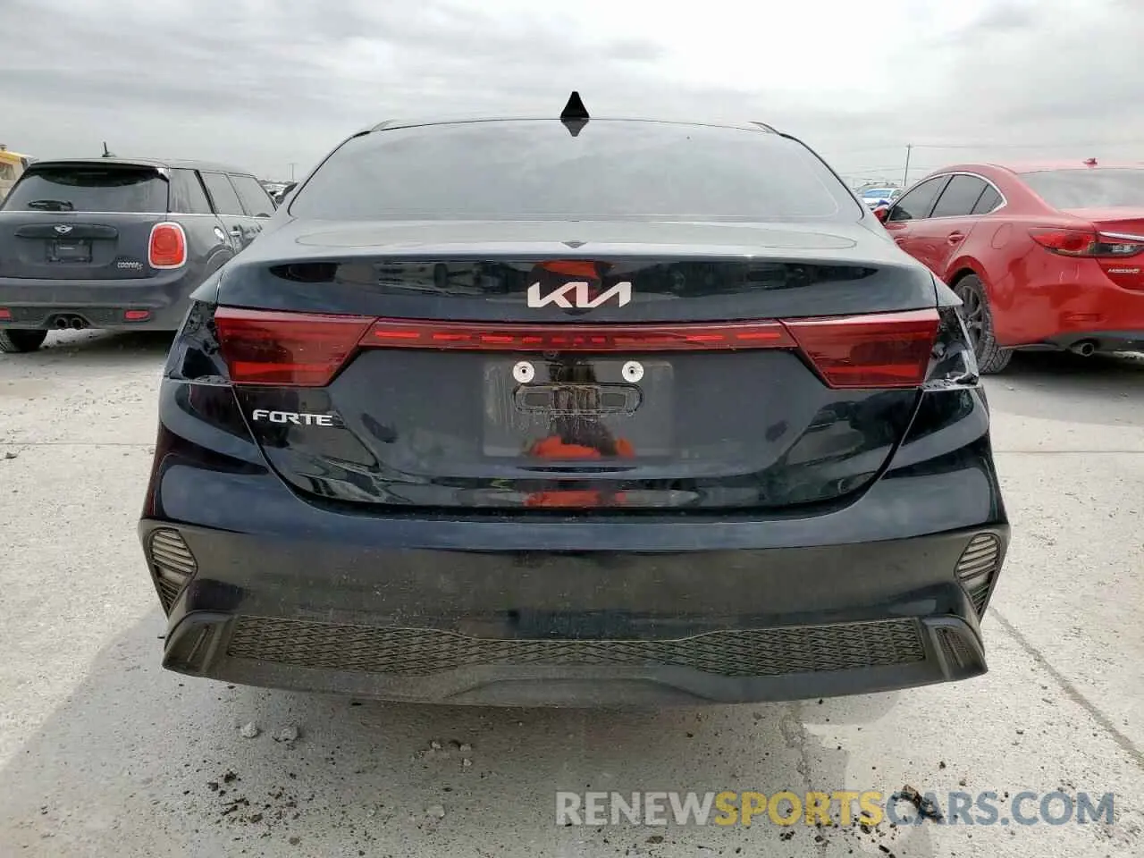 6 fotografías del automóvil dañado 3KPF24AD9RE726361 KIA FORTE 2024