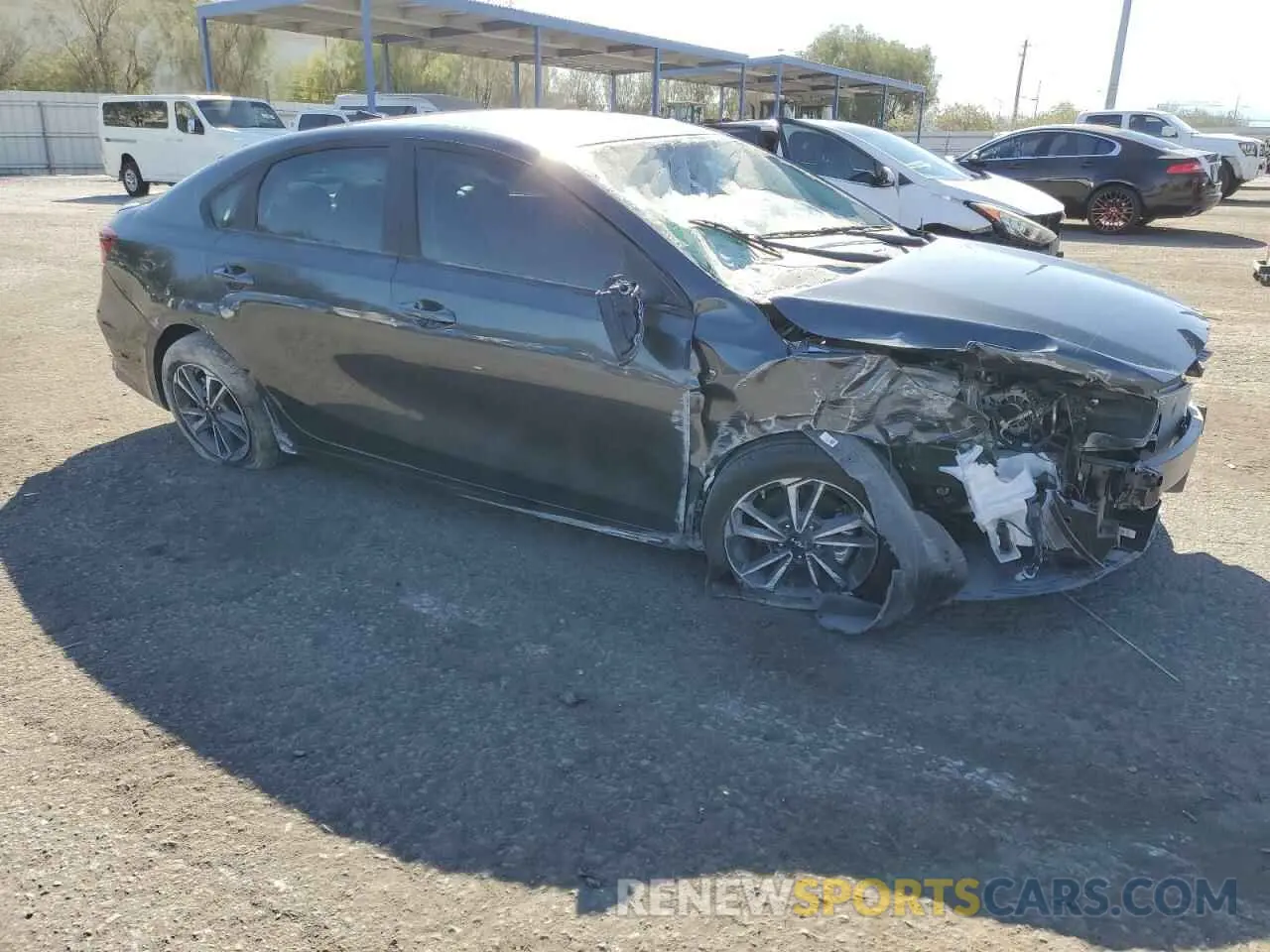 4 fotografías del automóvil dañado 3KPF24AD9RE800006 KIA FORTE 2024