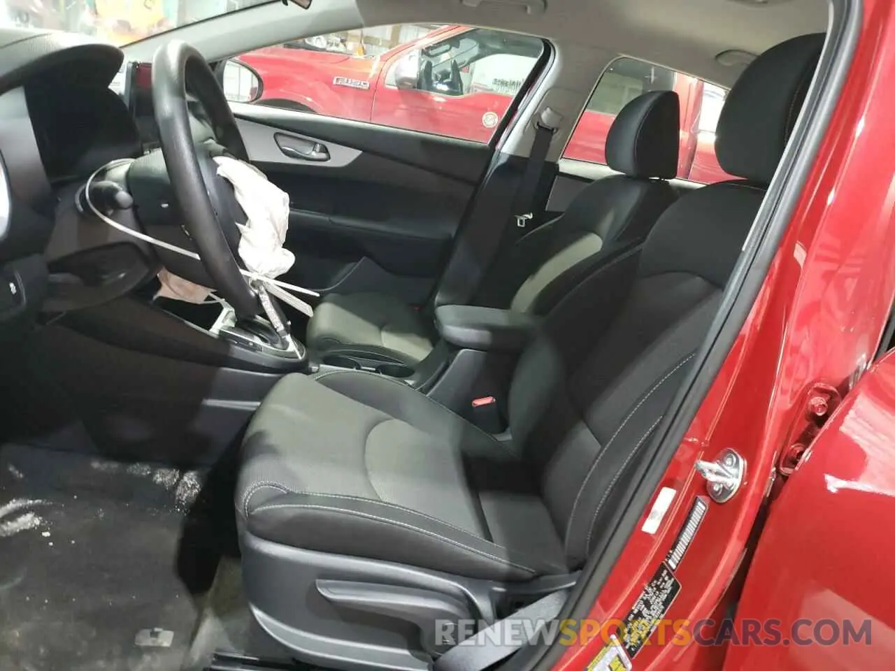 7 fotografías del automóvil dañado 3KPF24AD9RE816979 KIA FORTE 2024