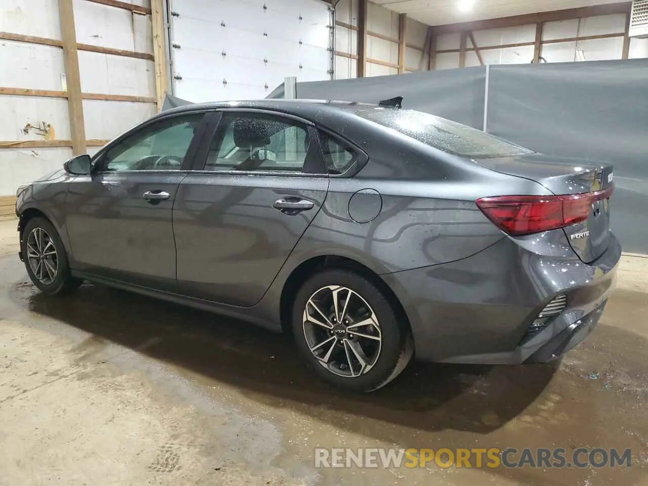 2 fotografías del automóvil dañado 3KPF24ADXRE739913 KIA FORTE 2024