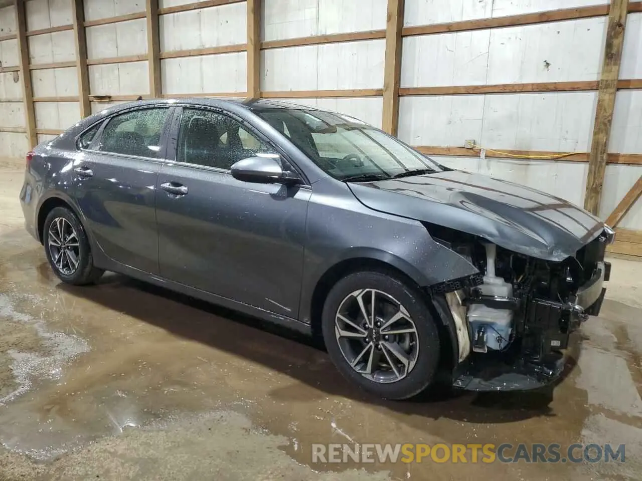 4 fotografías del automóvil dañado 3KPF24ADXRE739913 KIA FORTE 2024