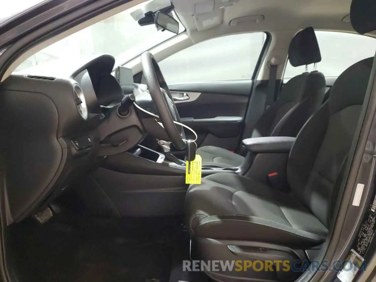 7 fotografías del automóvil dañado 3KPF24ADXRE739913 KIA FORTE 2024
