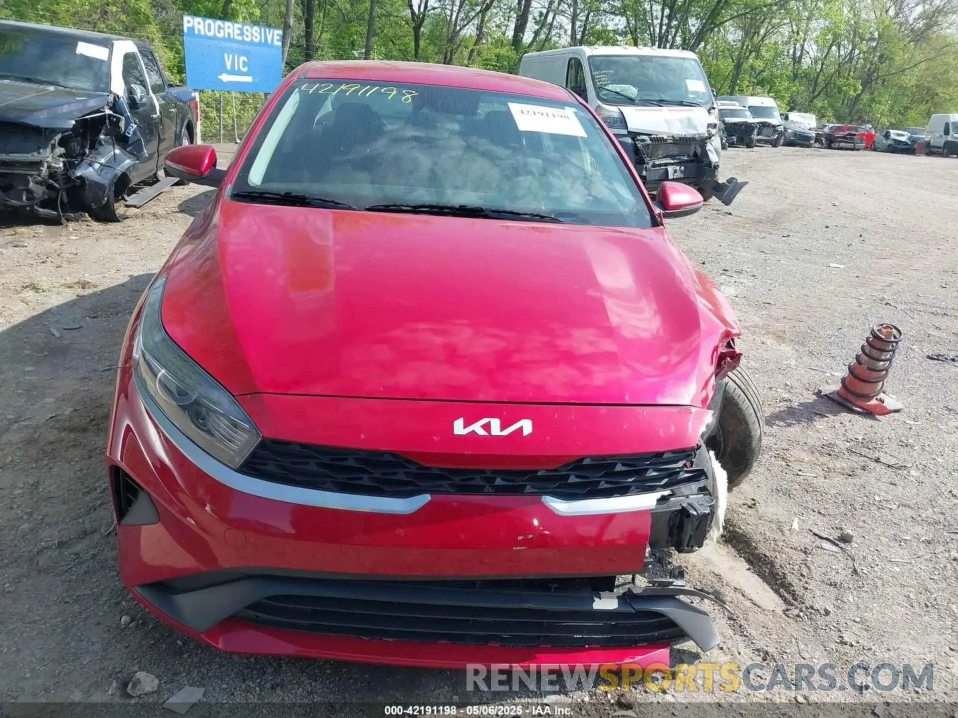 12 fotografías del automóvil dañado 3KPF24ADXRE821351 KIA FORTE 2024