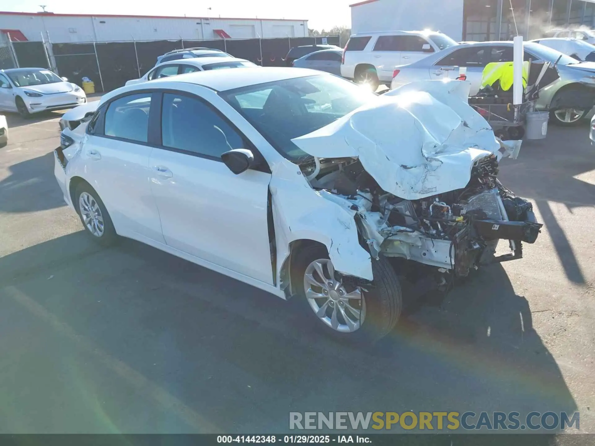 1 fotografías del automóvil dañado 3KPF24ADXRE822094 KIA FORTE 2024