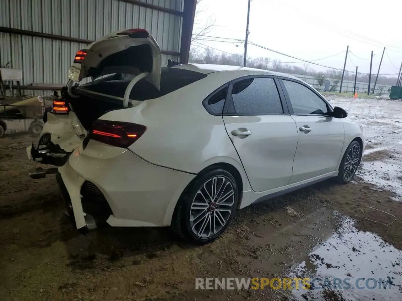 3 fotografías del automóvil dañado 3KPF44AC0RE716612 KIA FORTE 2024