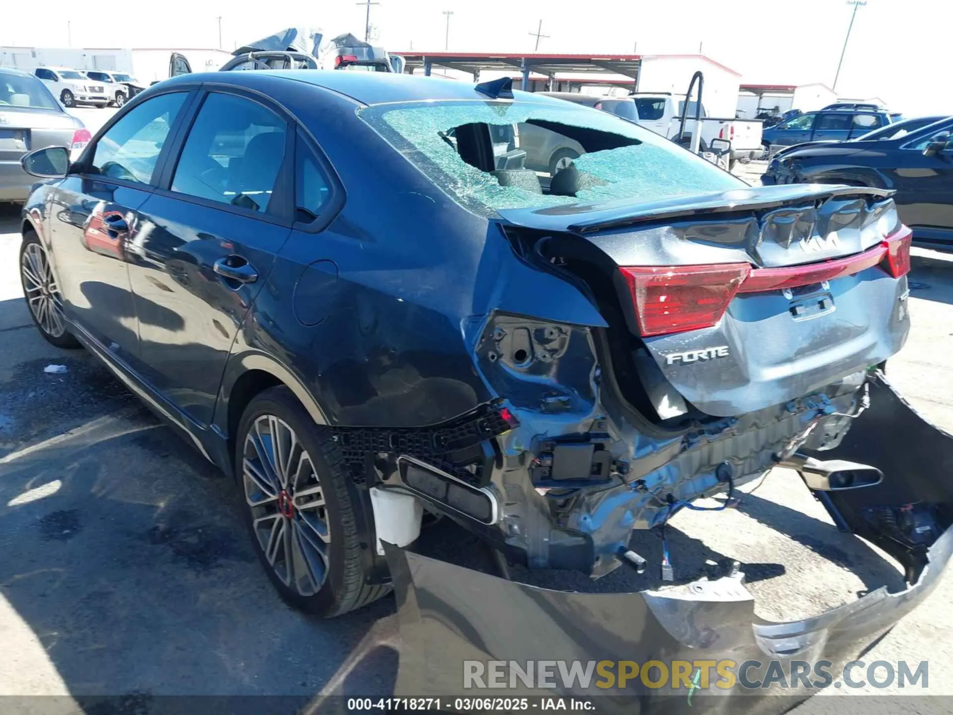 3 fotografías del automóvil dañado 3KPF44AC2RE804254 KIA FORTE 2024